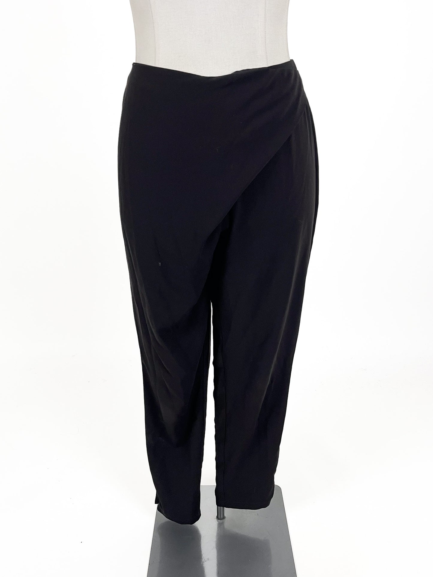 Ruby Sees - Black Pants (Size 12)