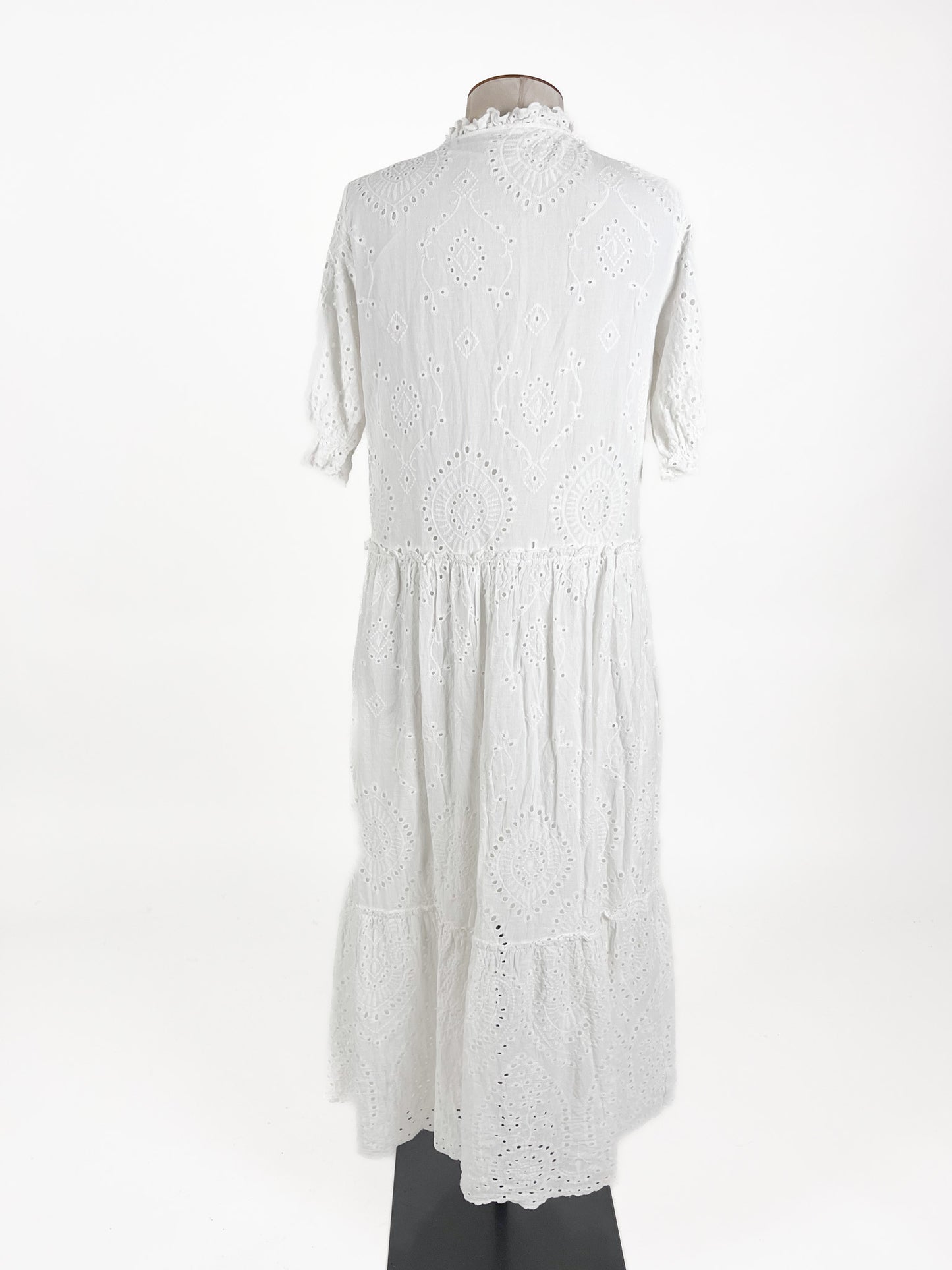 Unknown Brand | White Casual Dress | Size M
