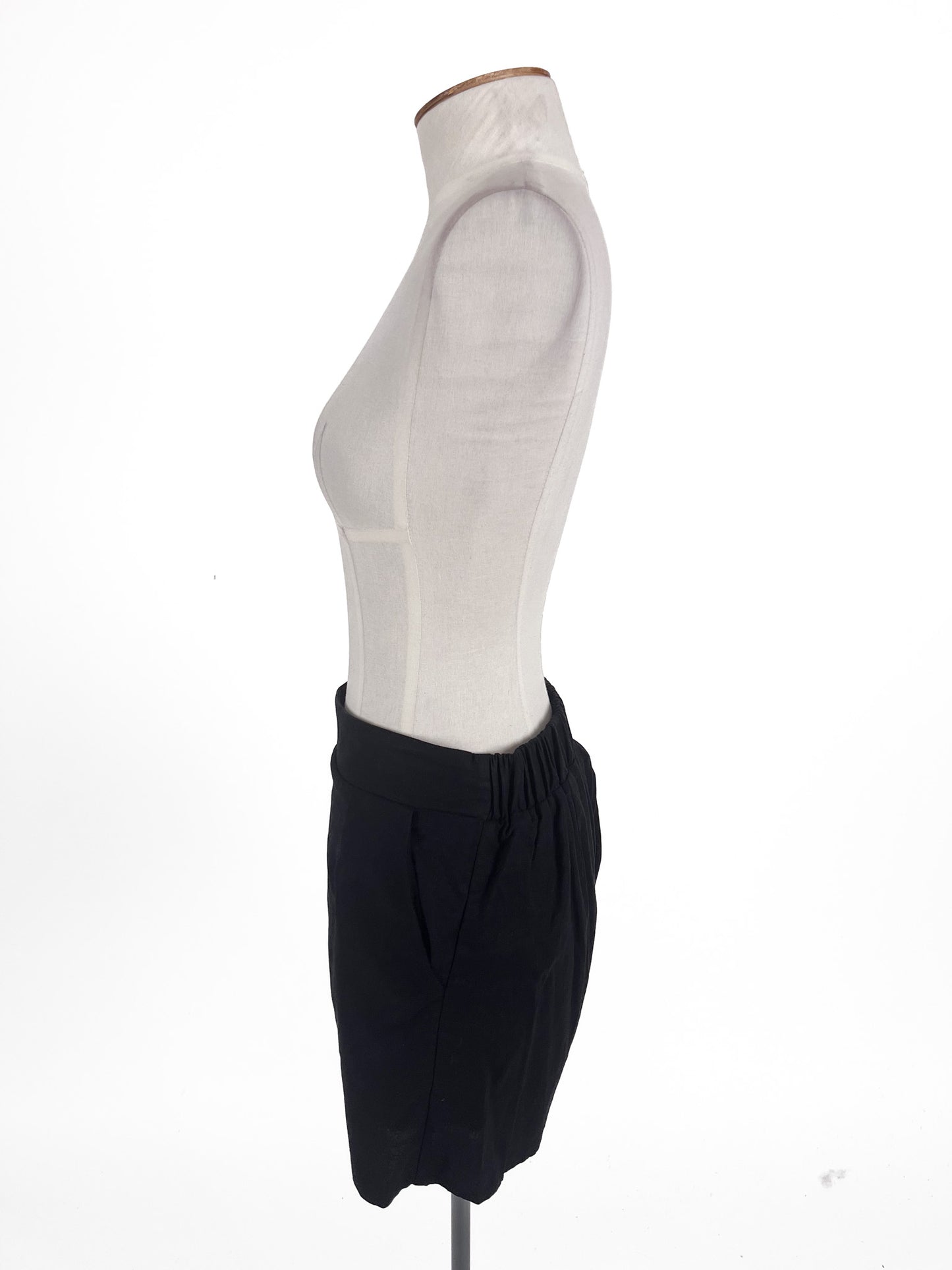 Petal + Pup | Black Casual Shorts | Size S