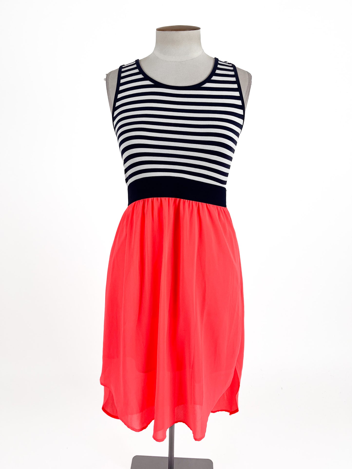 Pretty Basic - Augustine | Pink Casual Dress | Size M