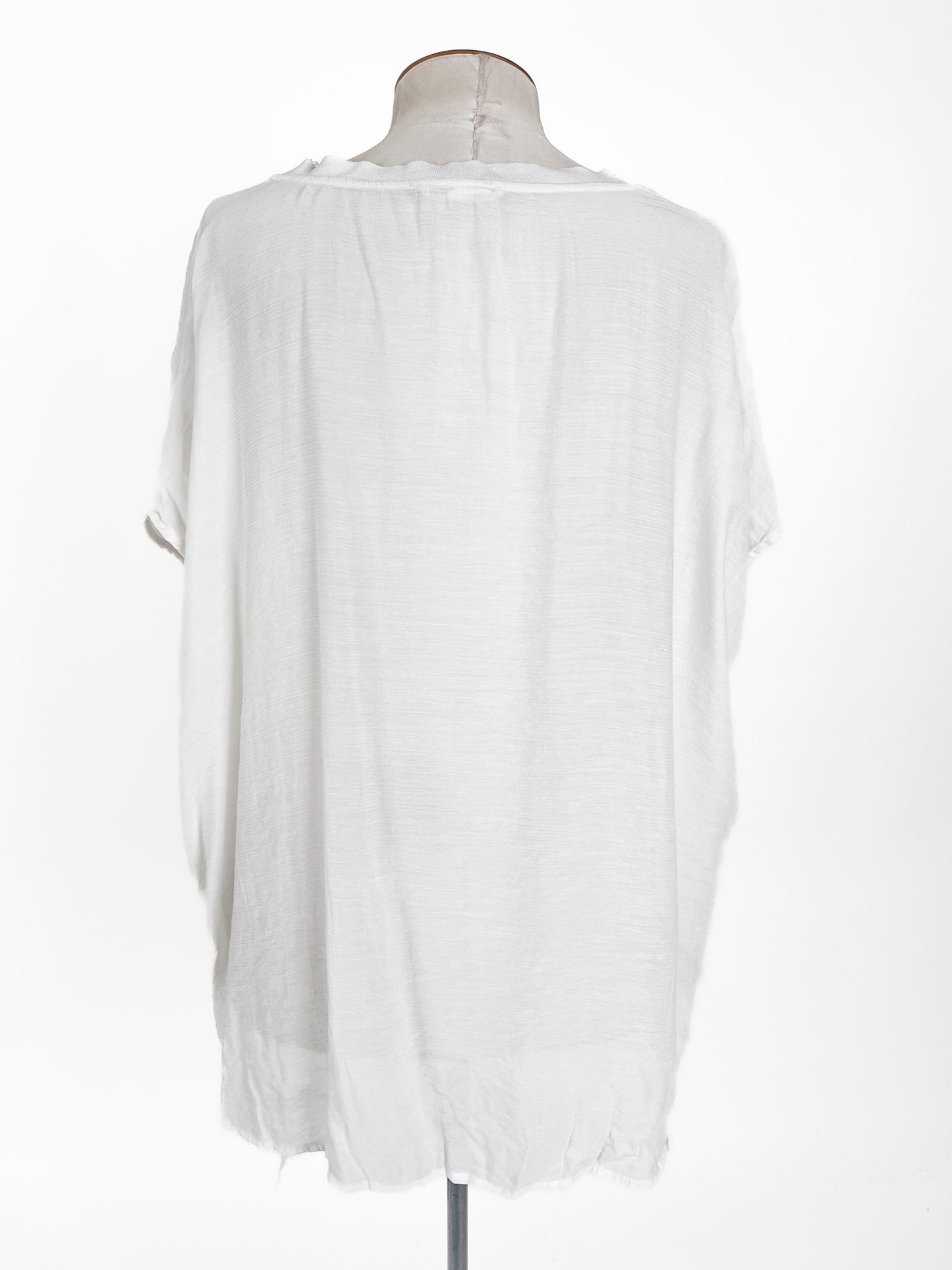 Mineral | White Casual Top | Size 20