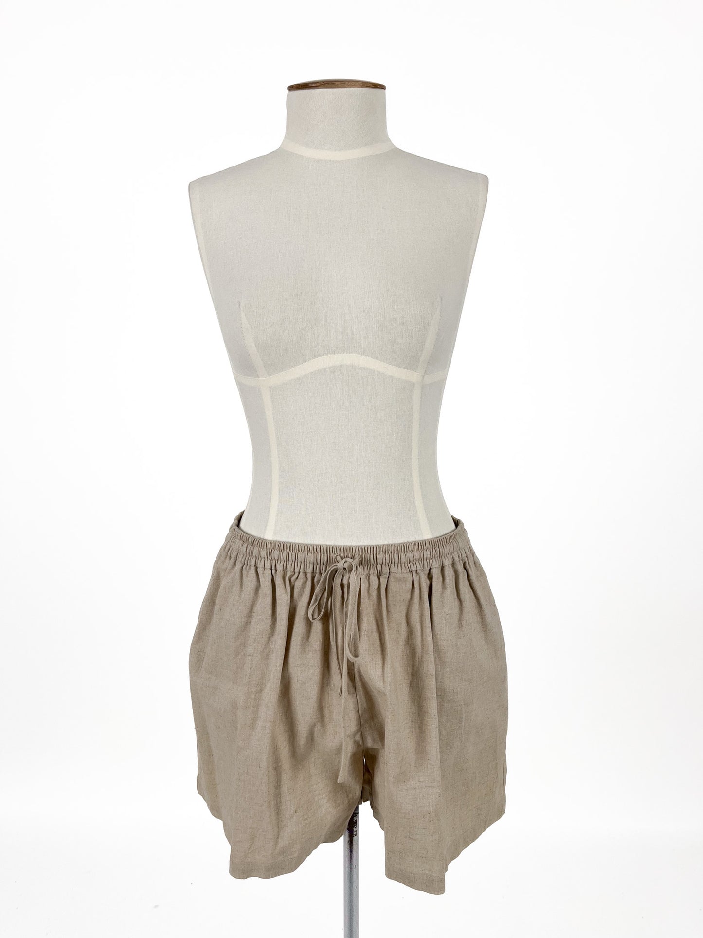 WIXII | Beige Casual Shorts | Size M