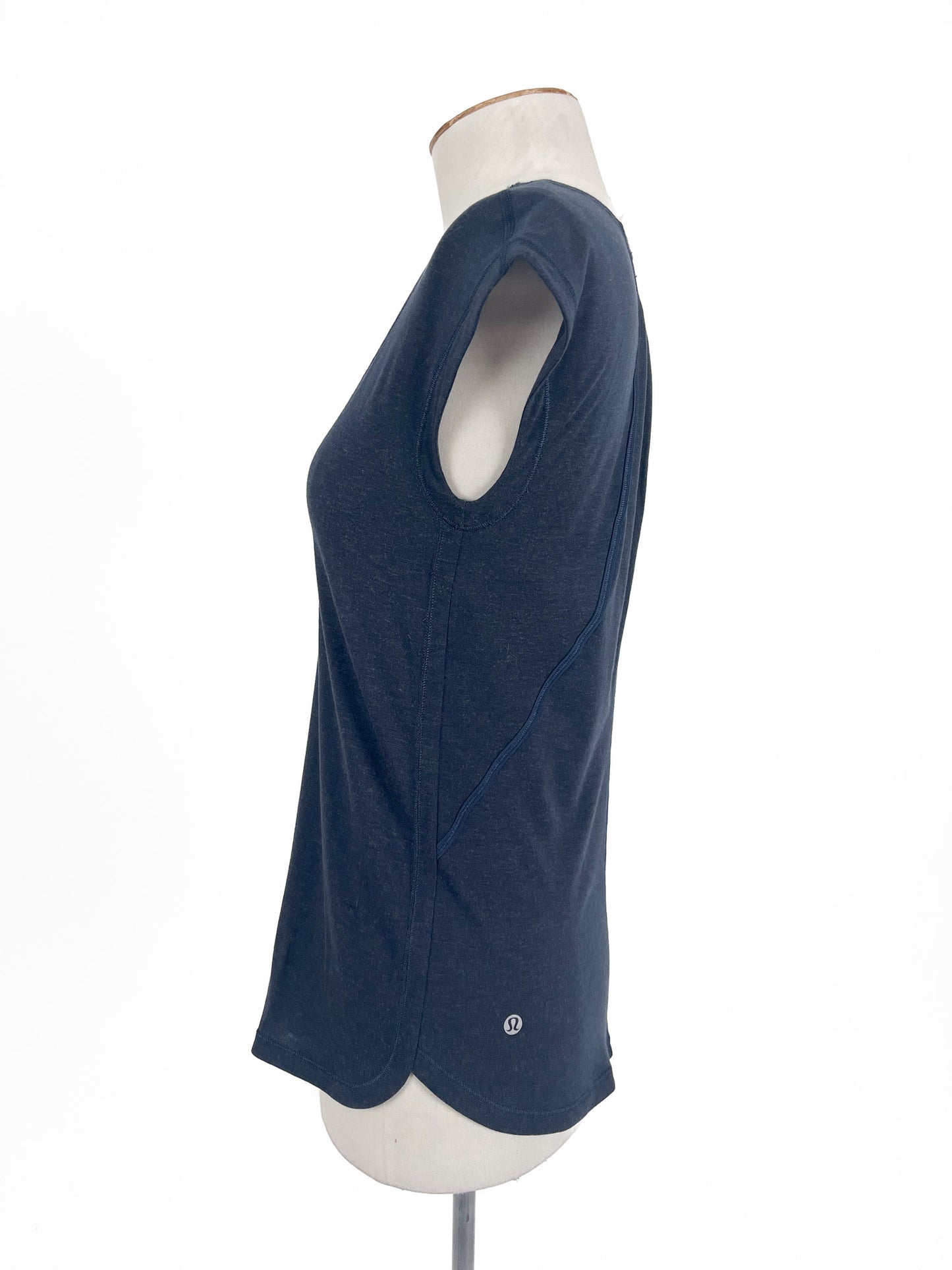 Lululemon | Navy Casual Activewear Top | Size 6