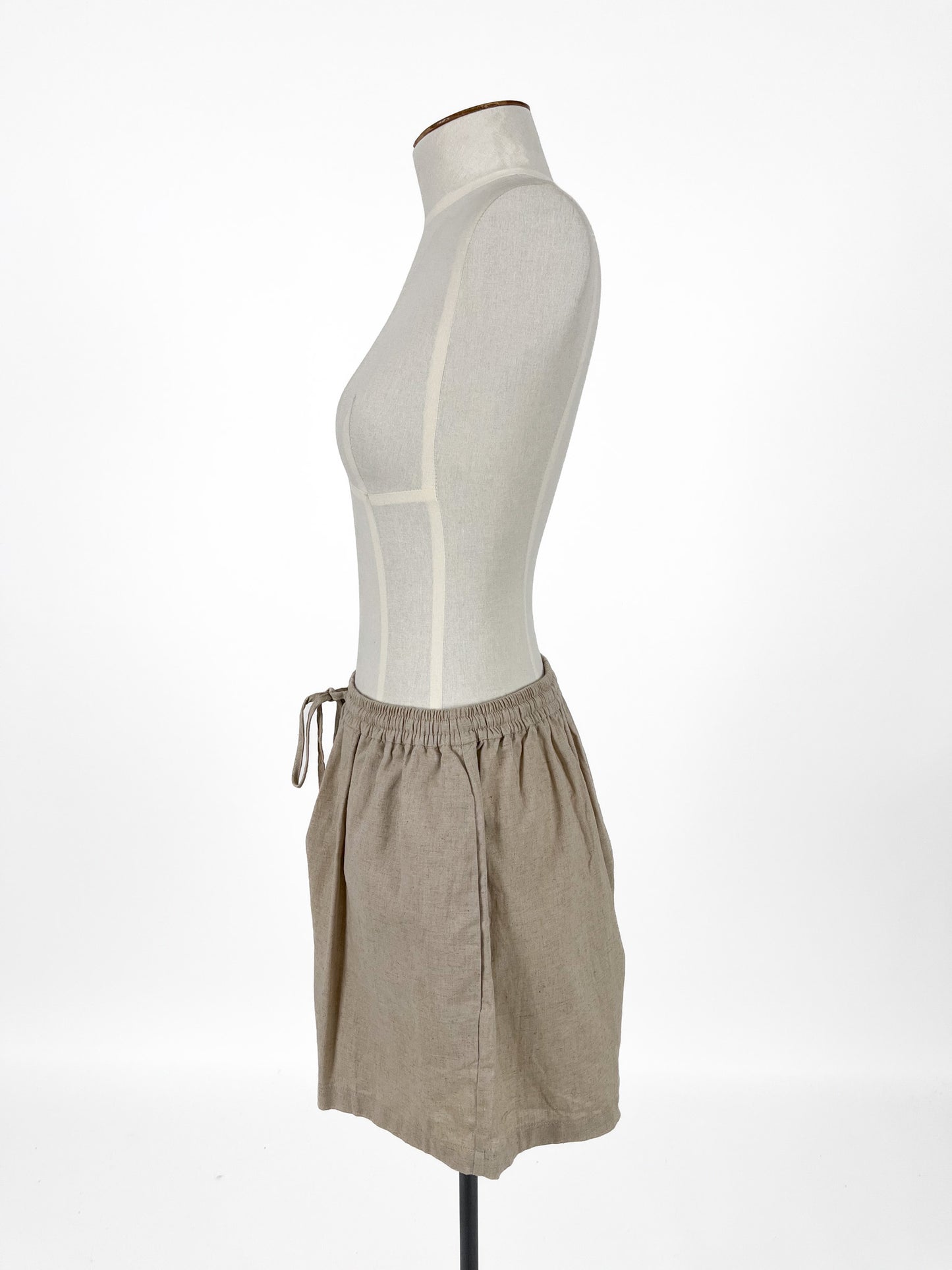WIXII | Beige Casual Shorts | Size M