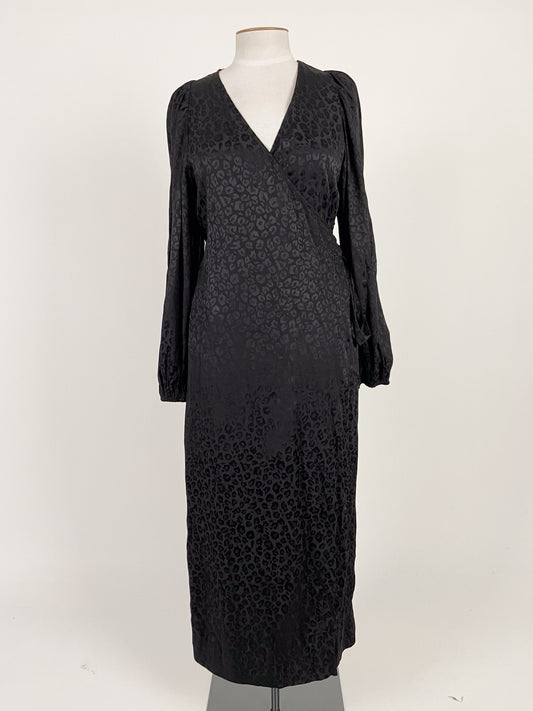 Decjuba | Black Casual/Workwear Dress | Size M