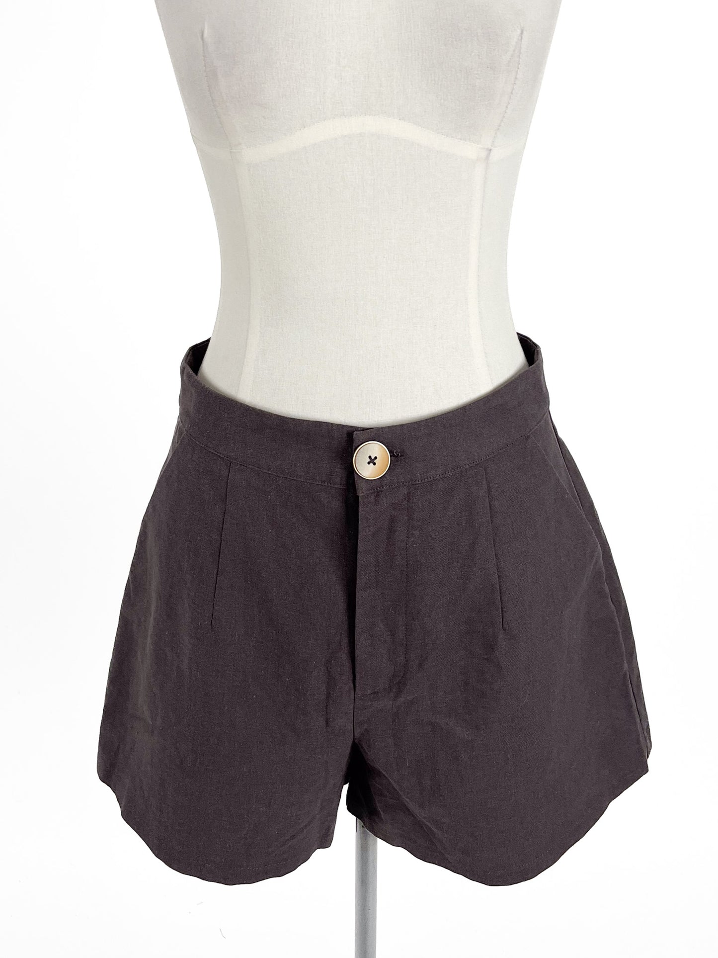 Calli | Grey Casual Shorts | Size 10