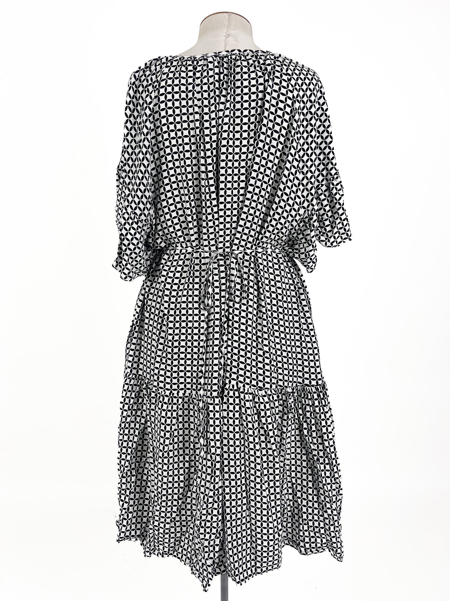 Betty Basics | White Casual Dress | Size 22