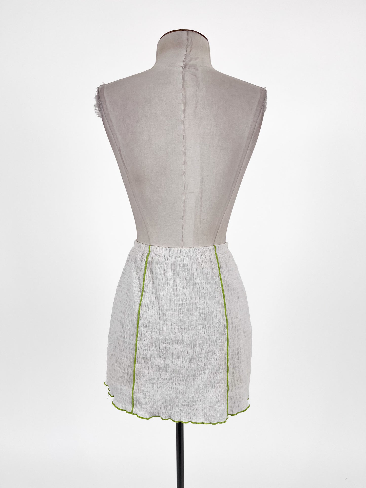 Neonhart | White Casual/Cocktail Skirt | Size XS