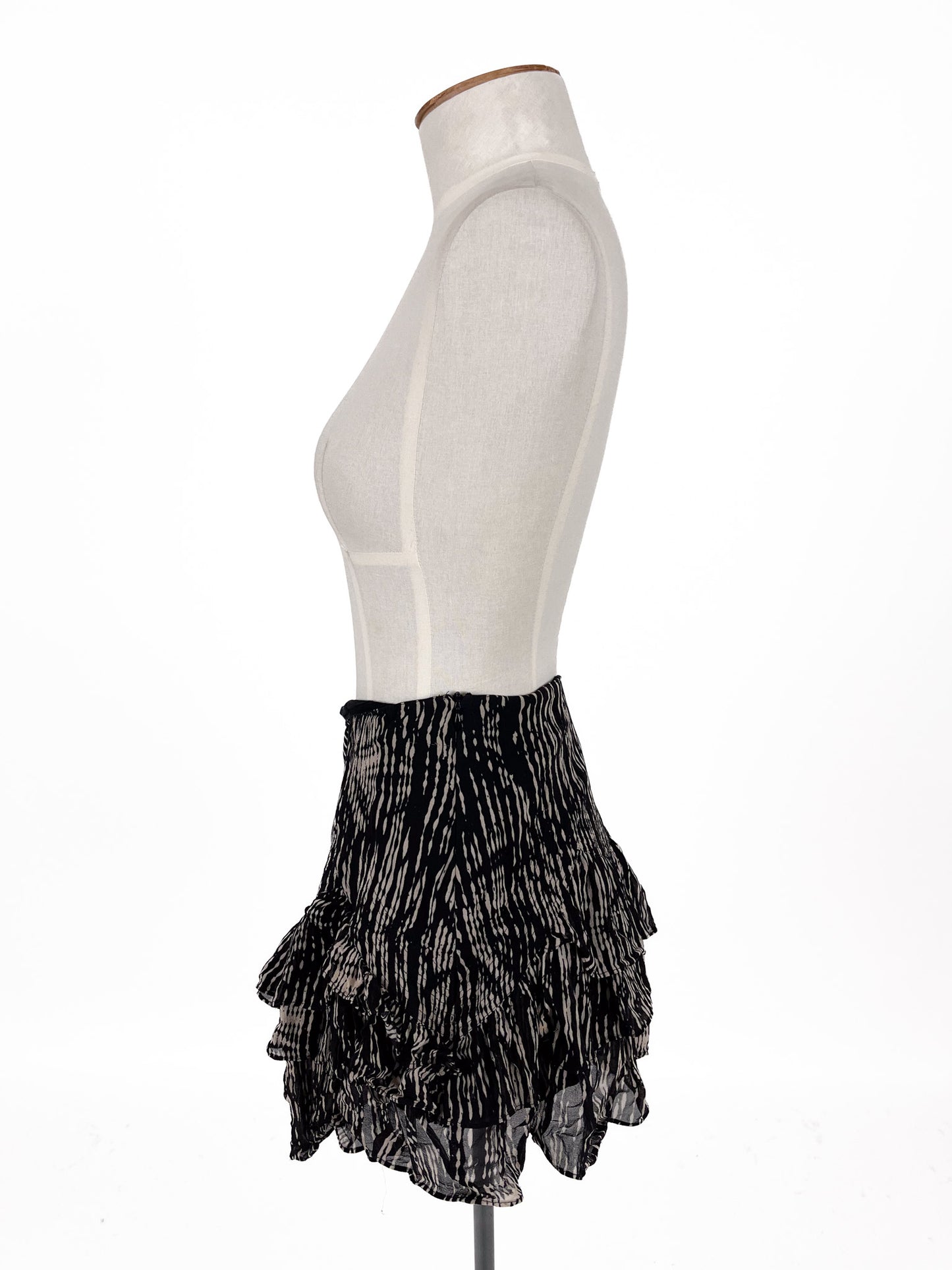 NUE 19.04 | Black Casual Skirt | Size 8