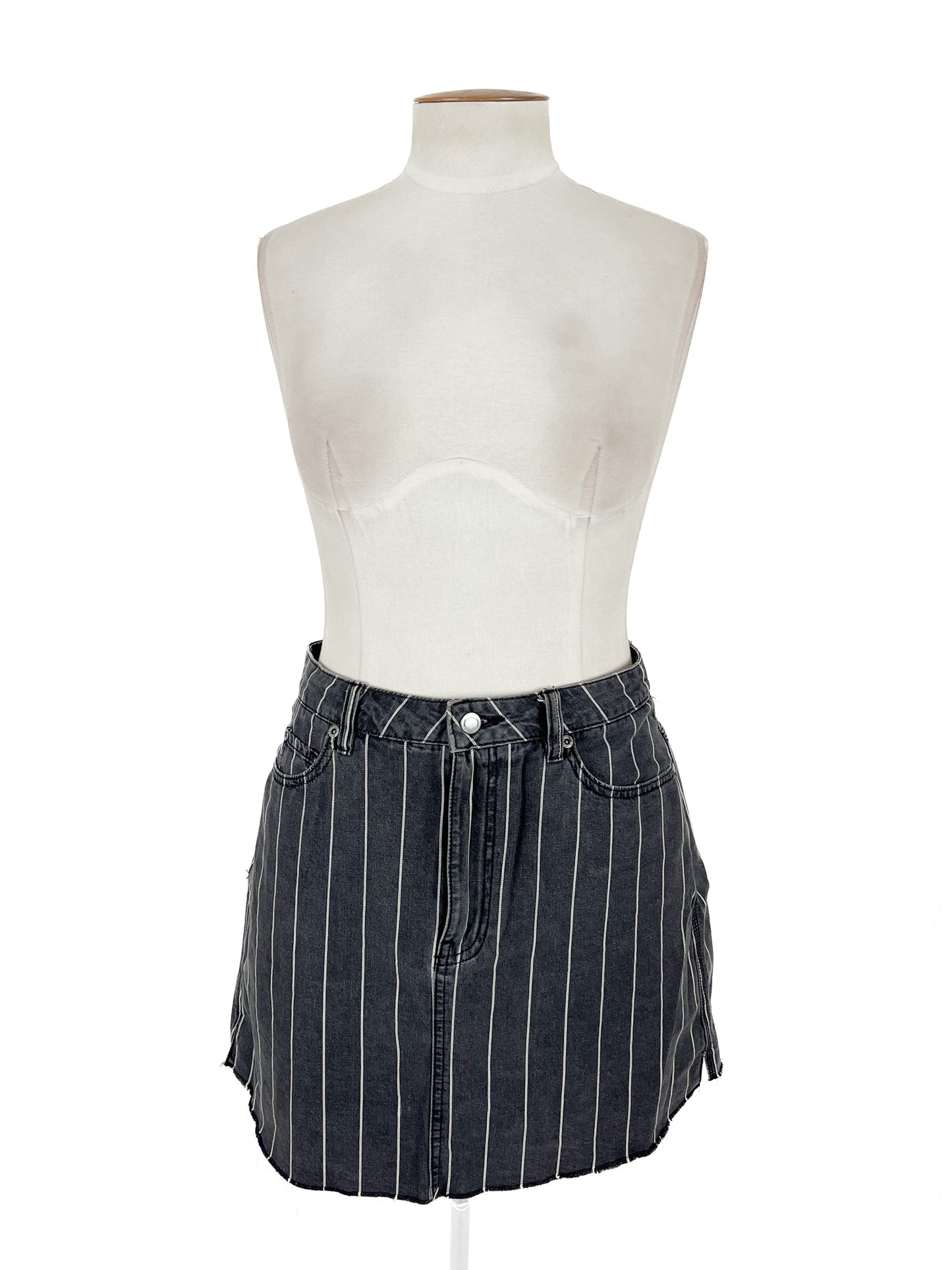 RVCA | Black Casual Skirt | Size L