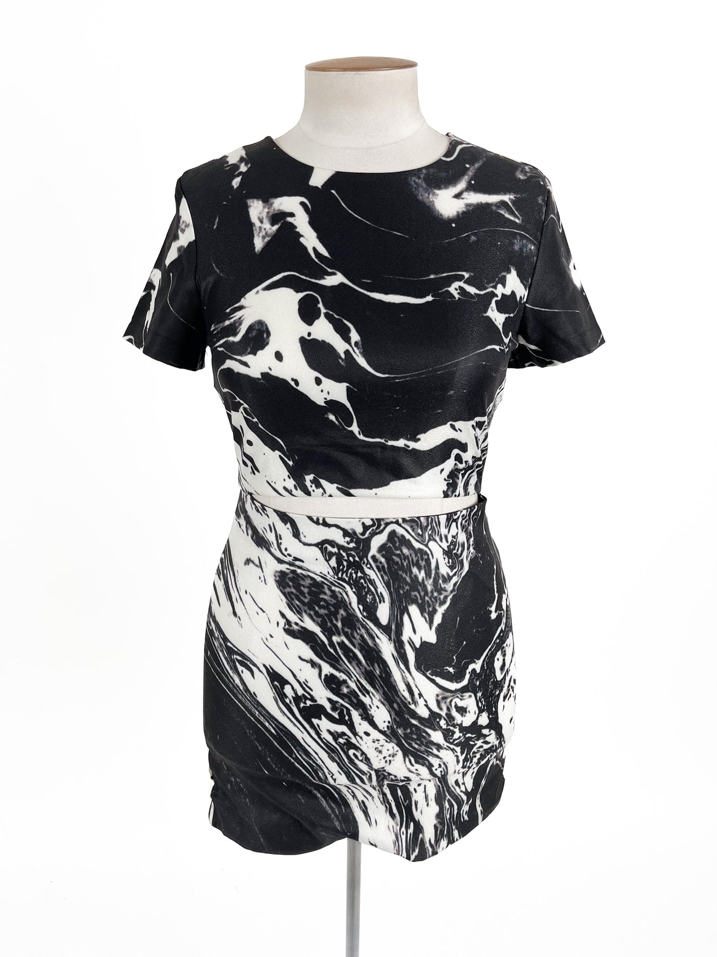 Luvalot | Black Casual/Cocktail Dress | Size 10