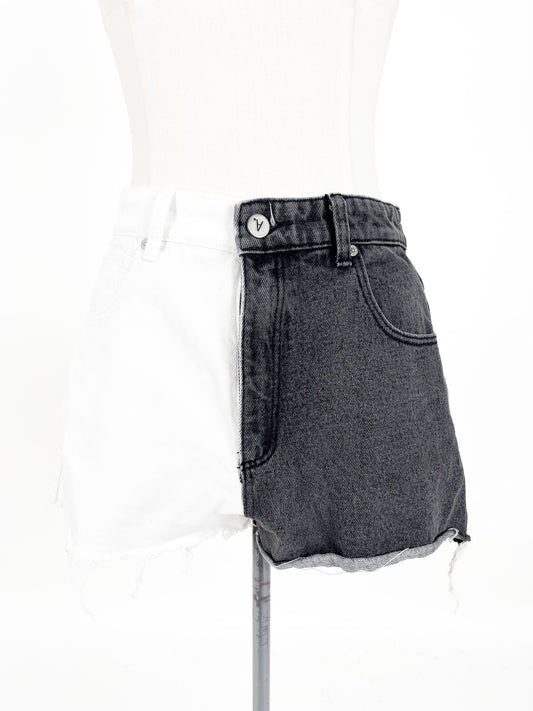 Abrand | Grey Casual Shorts | Size 8