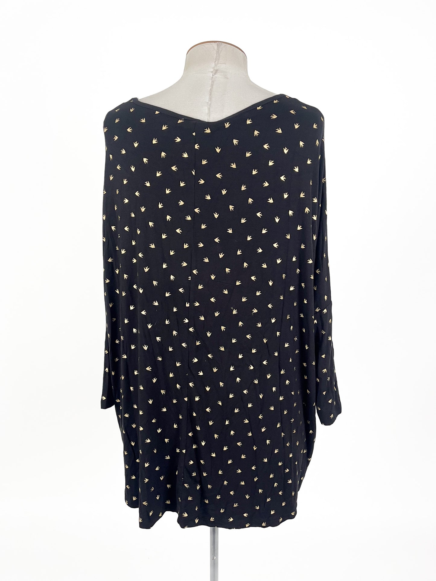 Betty Basics - Black Top (Size 20)