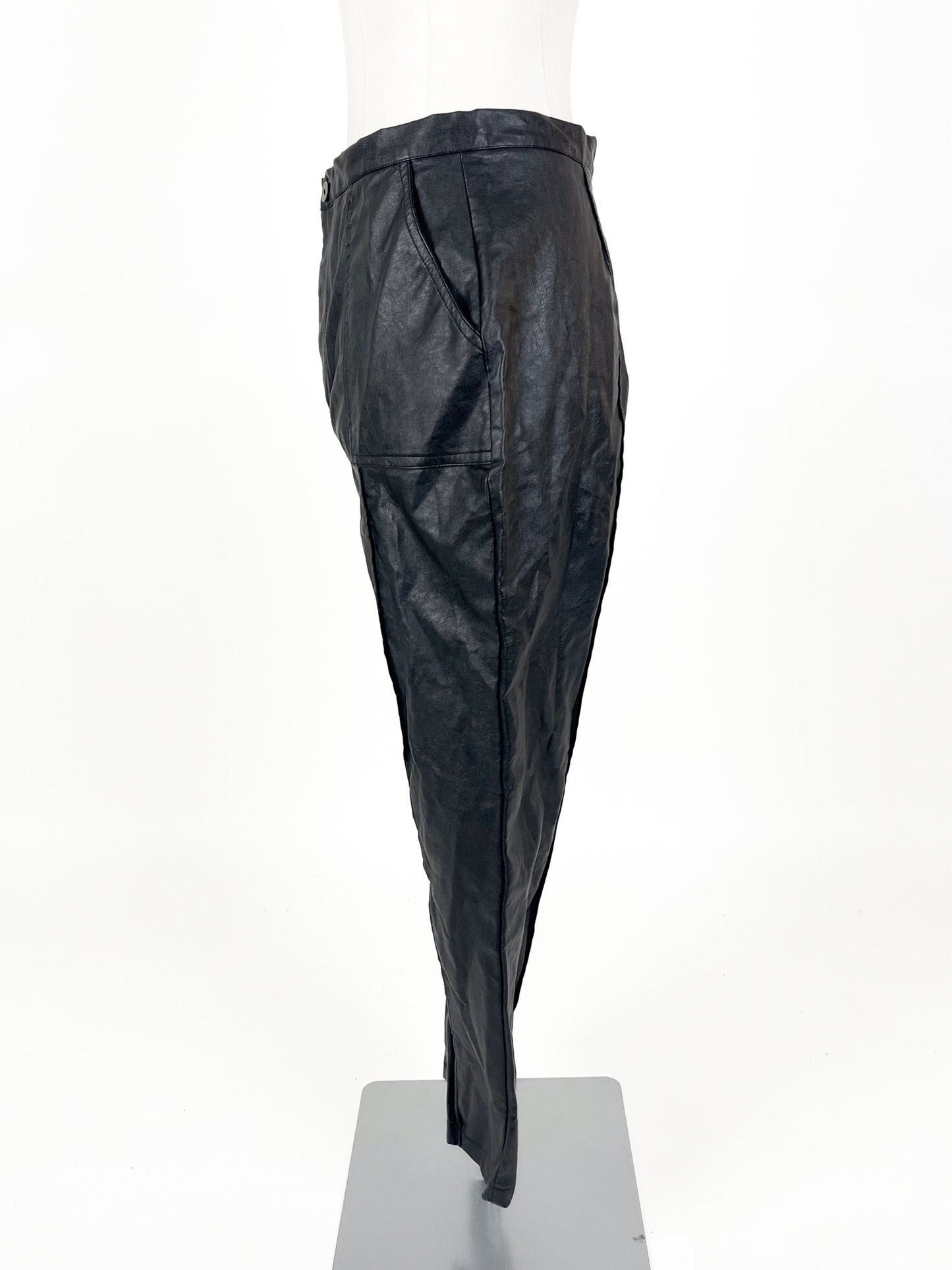 Princess Polly | Black Faux leather Straight fit Pants | Size 16