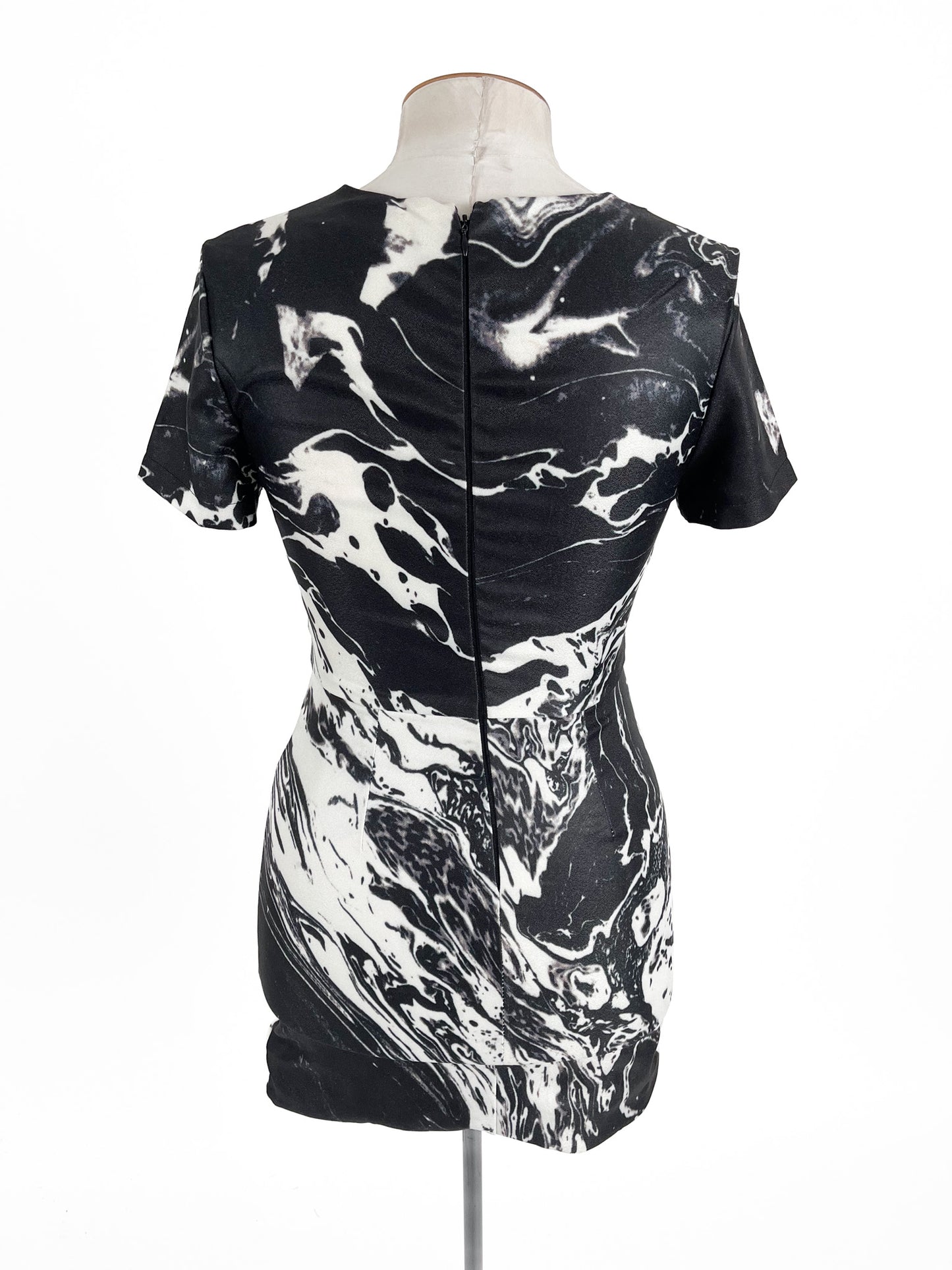 Luvalot | Black Casual/Cocktail Dress | Size 10
