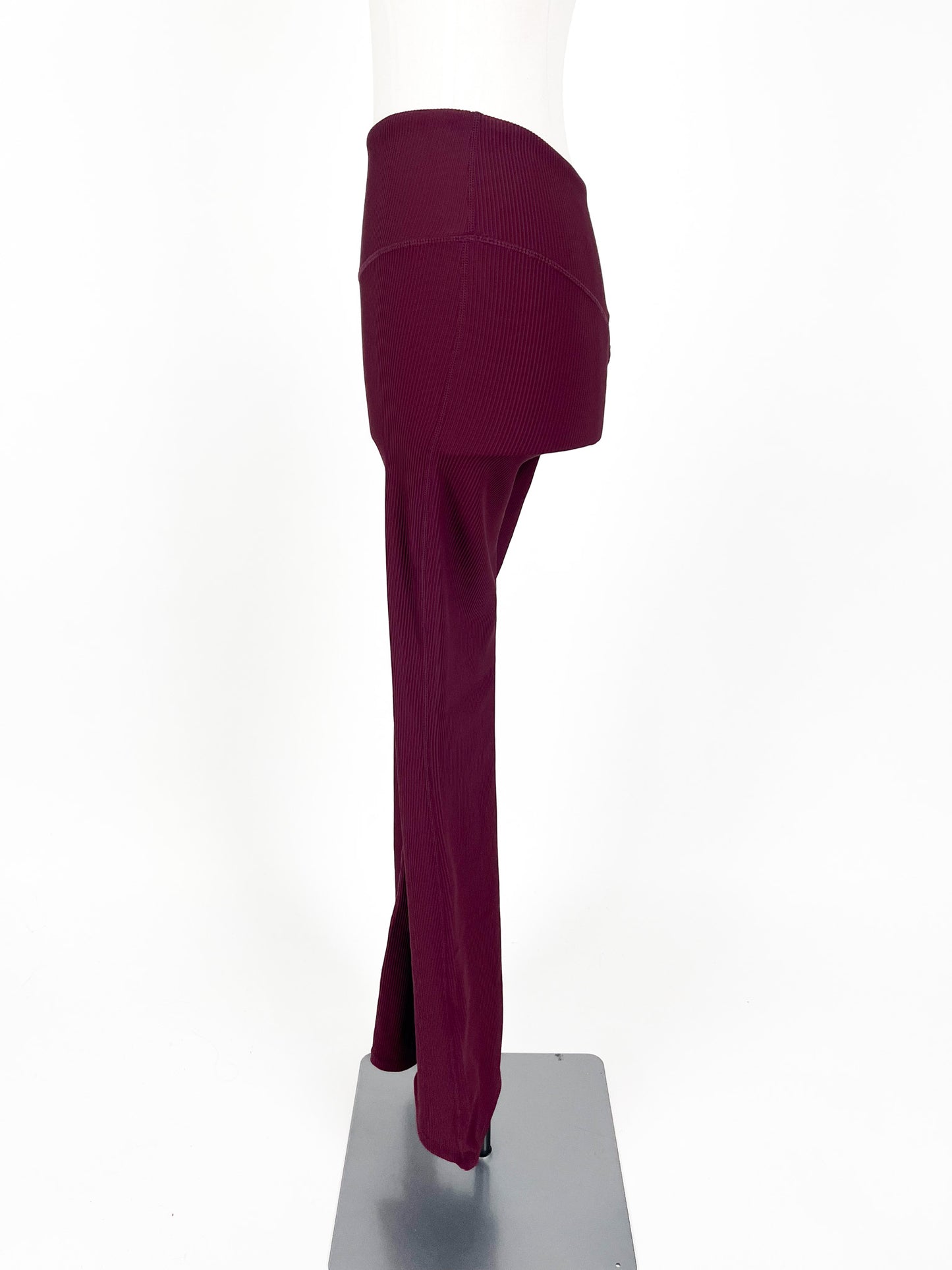 Hine | Red Activewear Bottom | Size S