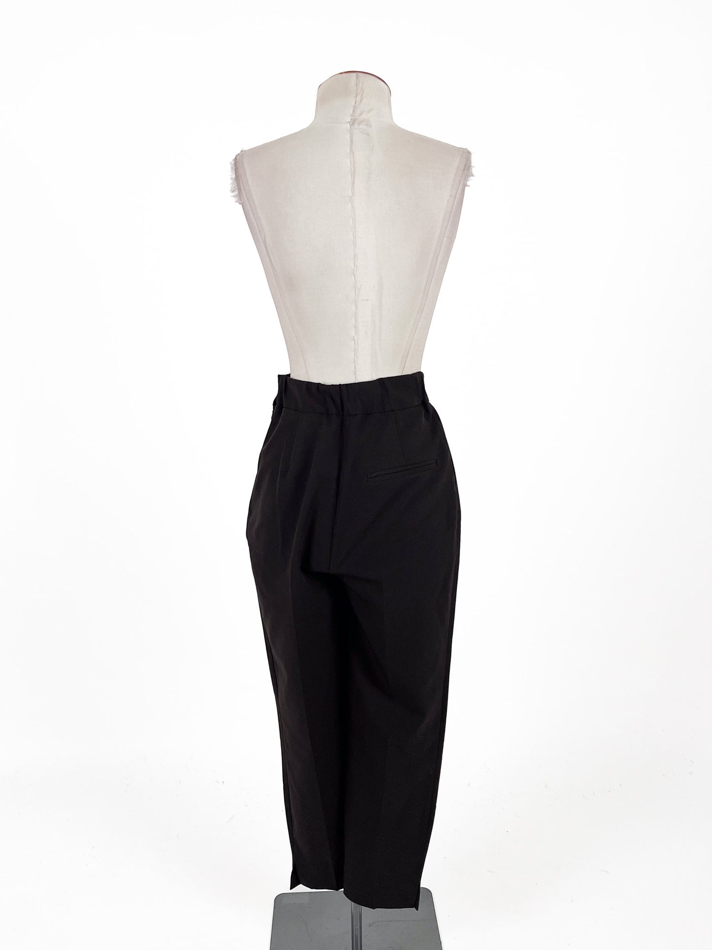 ASOS | Black Cropped Pants | Size 6