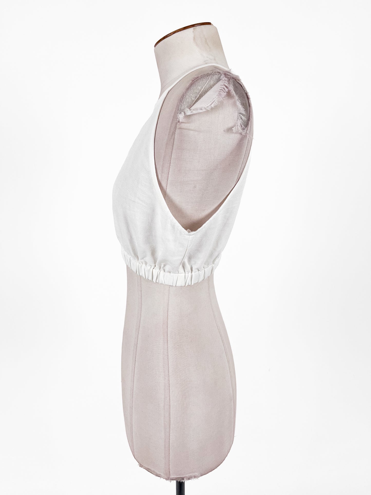Petal + Pup | White Casual Top | Size XS