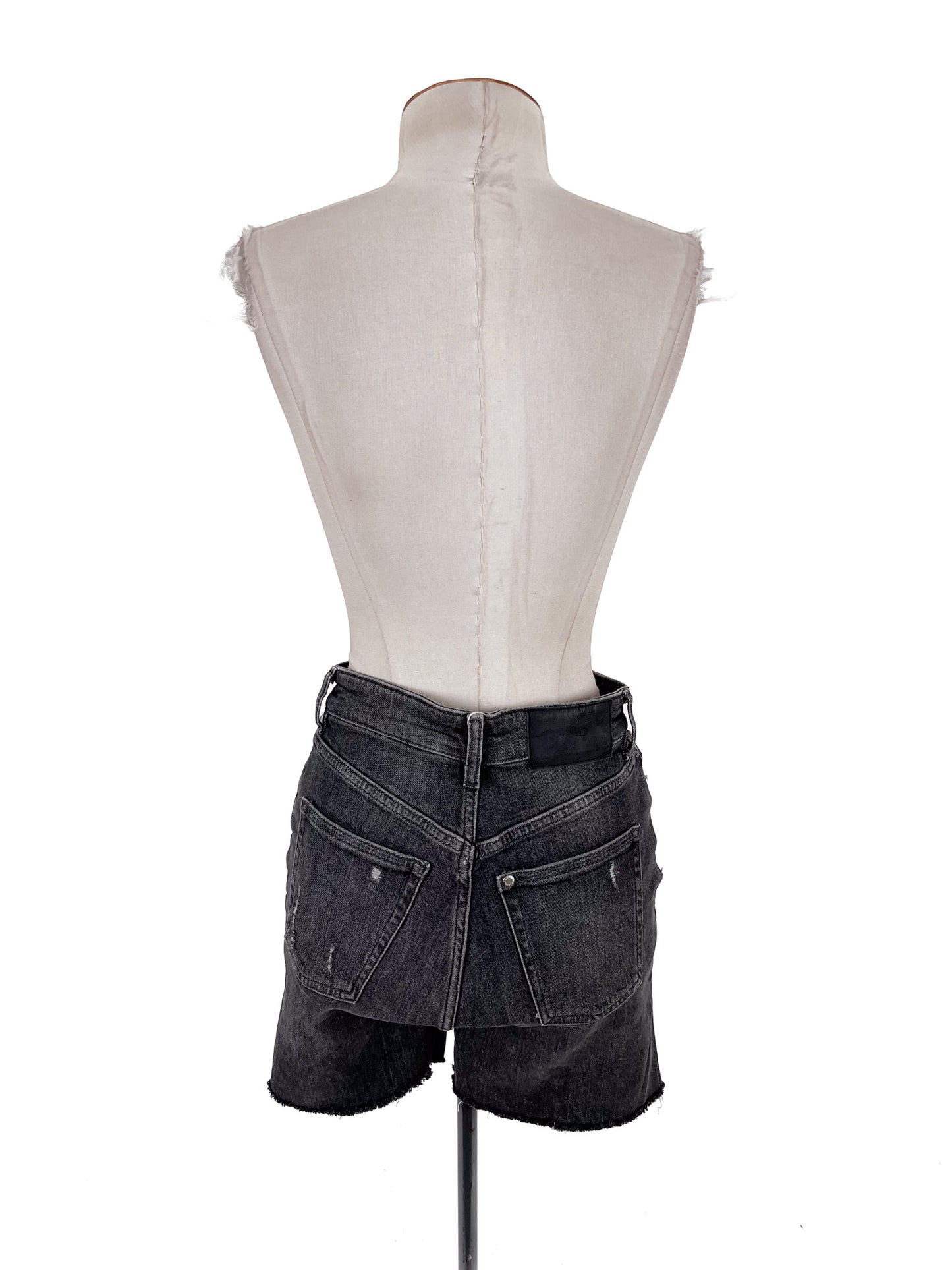 H&M | Black Casual Shorts | Size 6
