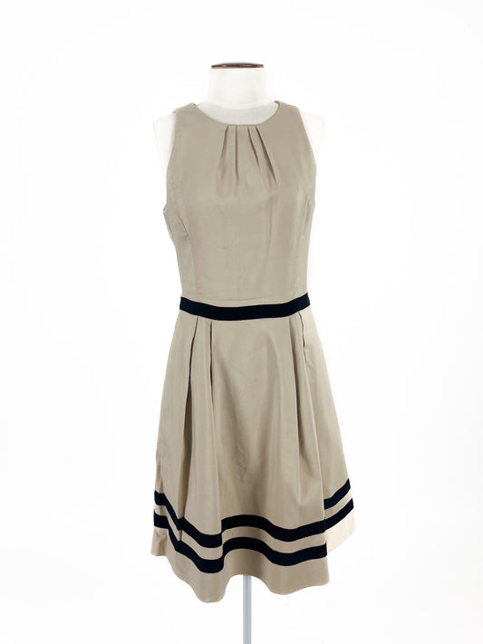 CUE | Beige Casual Dress | Size 8