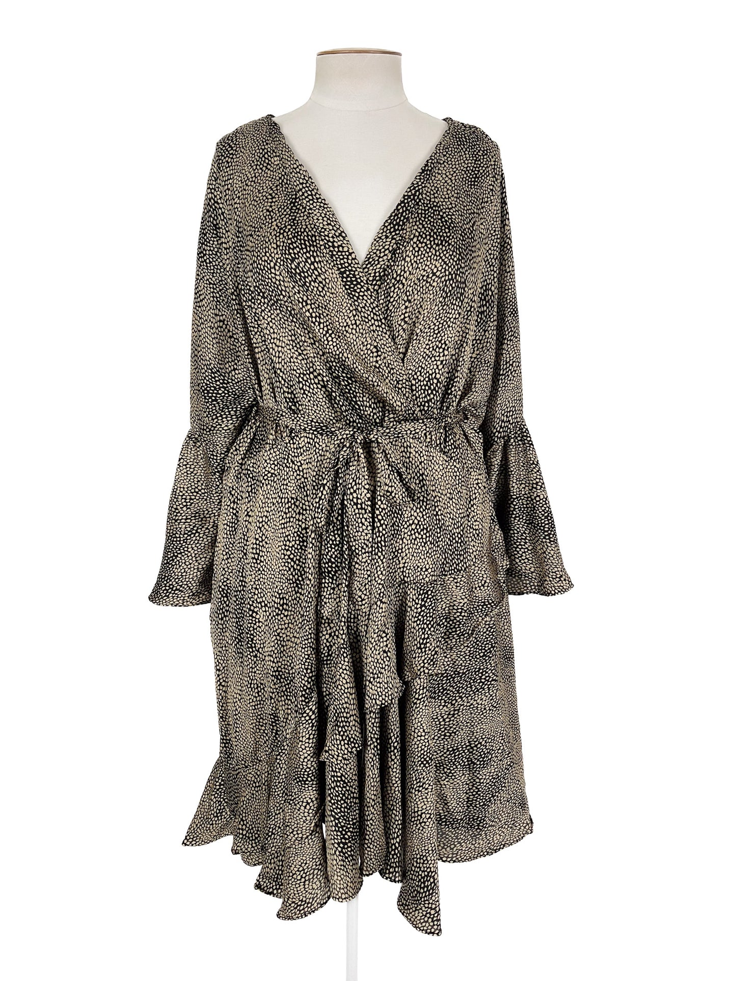 Atmos & Here | Gold Casual Dress | Size 26