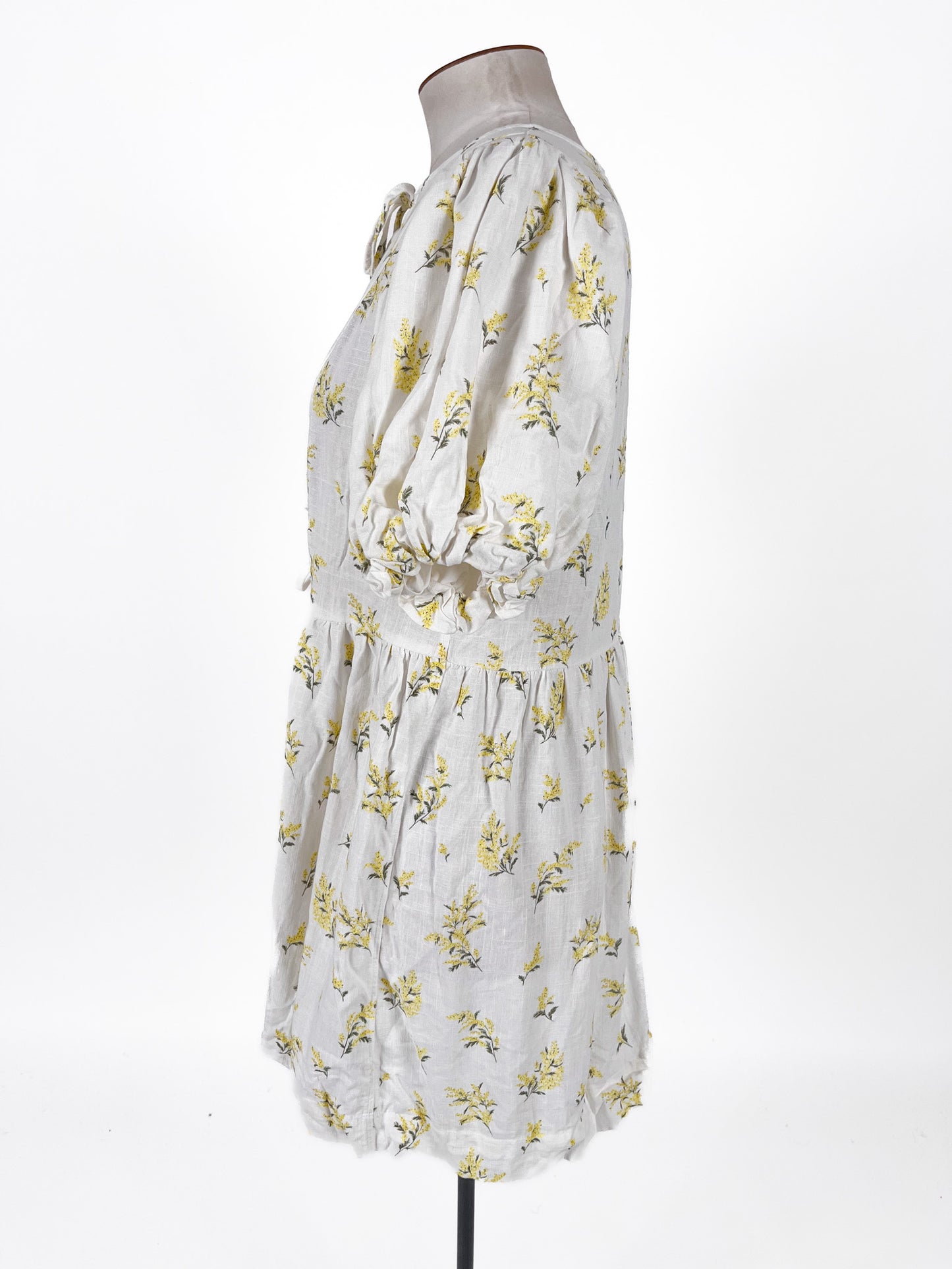 H&M | White Casual Dress | Size M