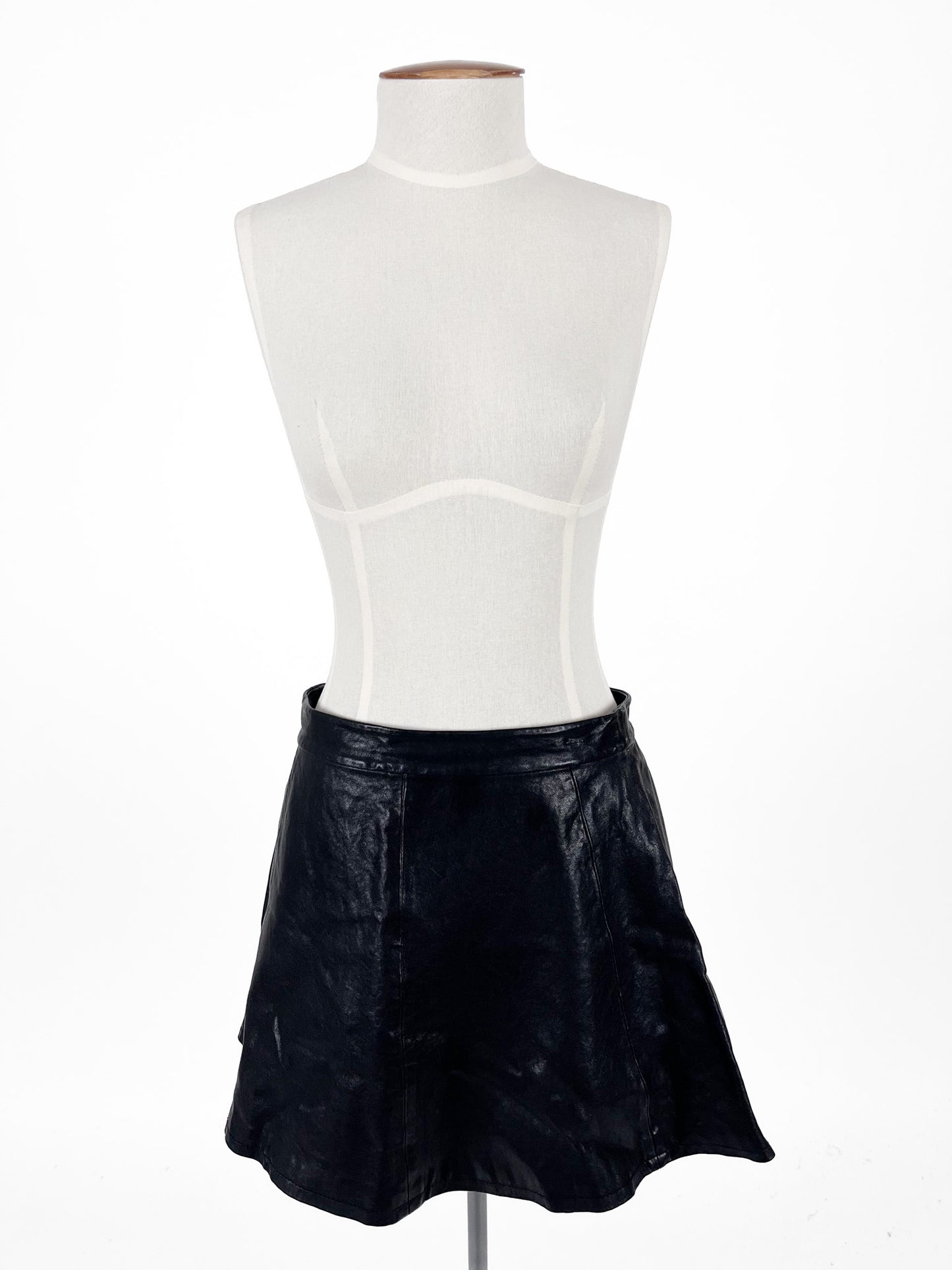 Tigerlily | Black Casual/Cocktail Skirt | Size 10