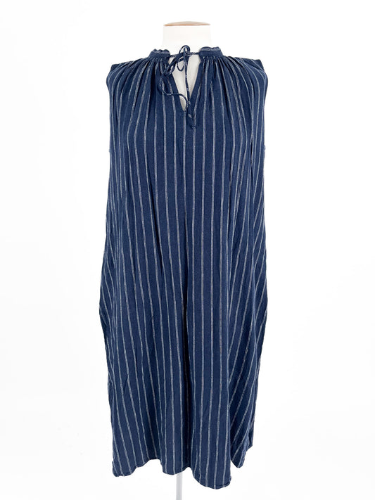Uniqlo | Navy Casual/Workwear Dress | Size M