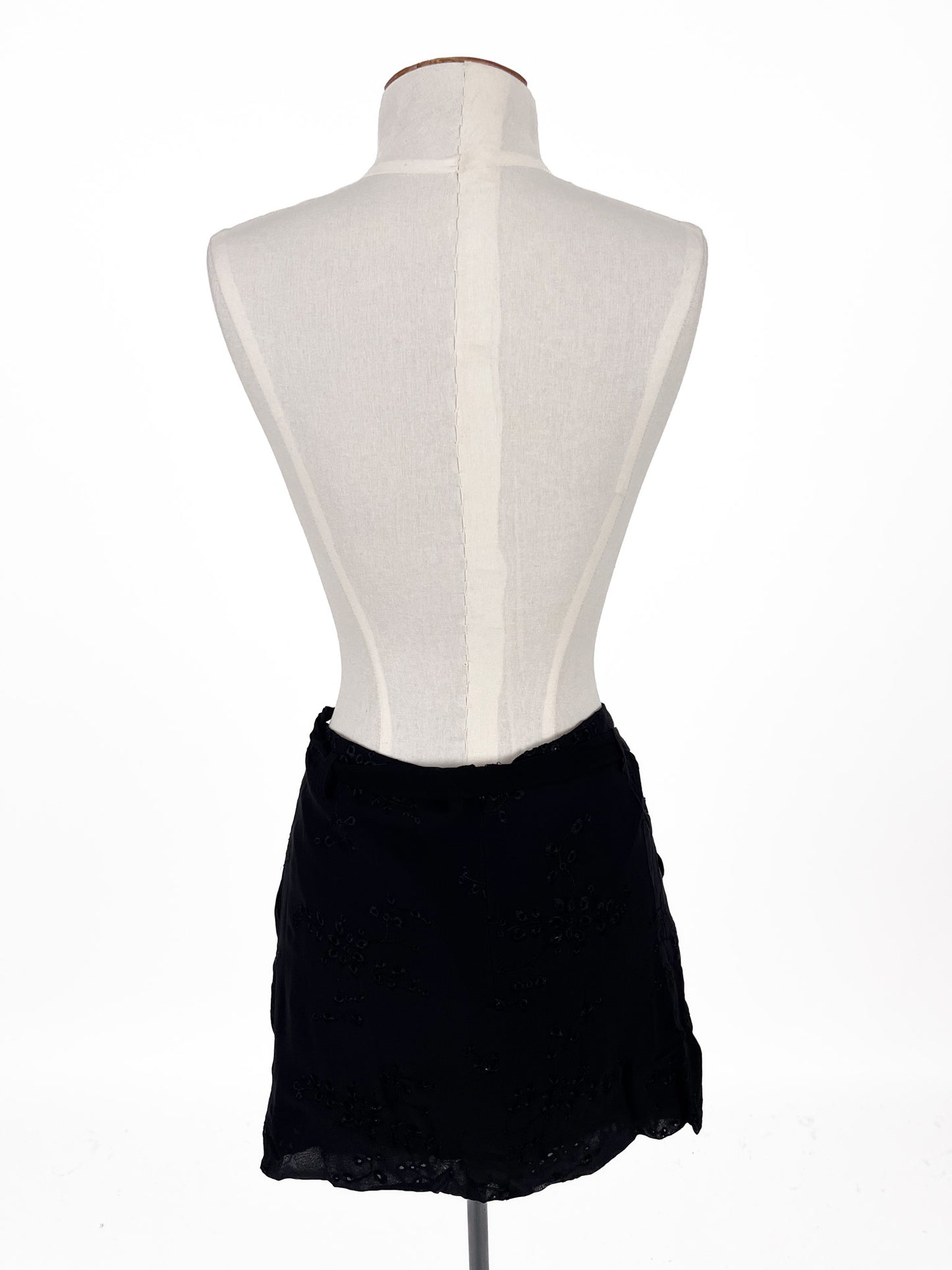 NUE 19.04 | Black Casual Skirt | Size 8