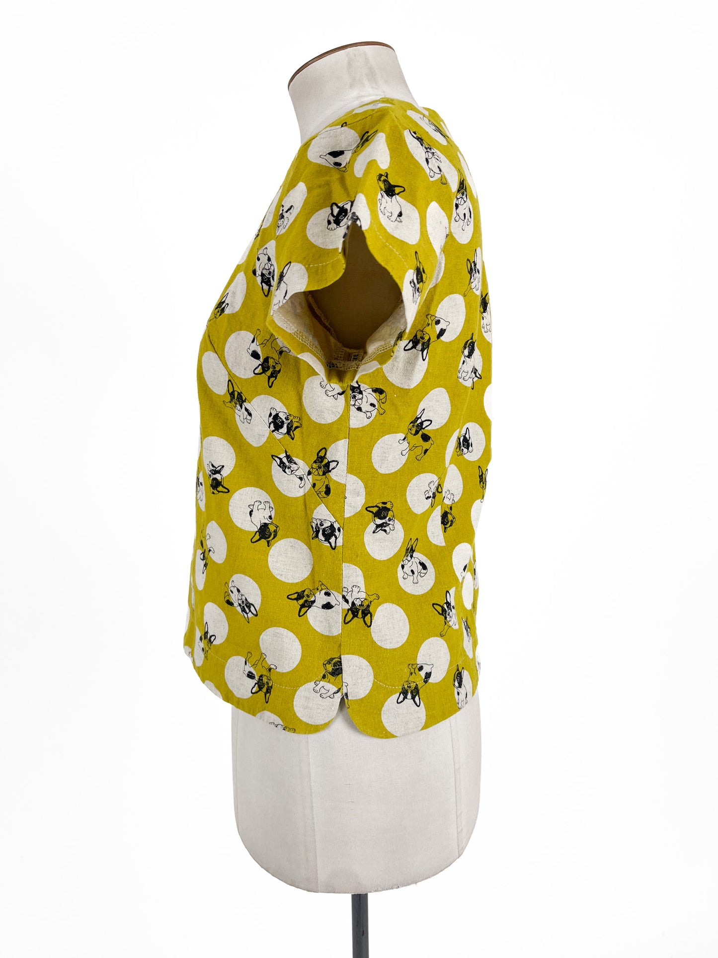 Devol Clothing | Yellow Casual Top | Size M