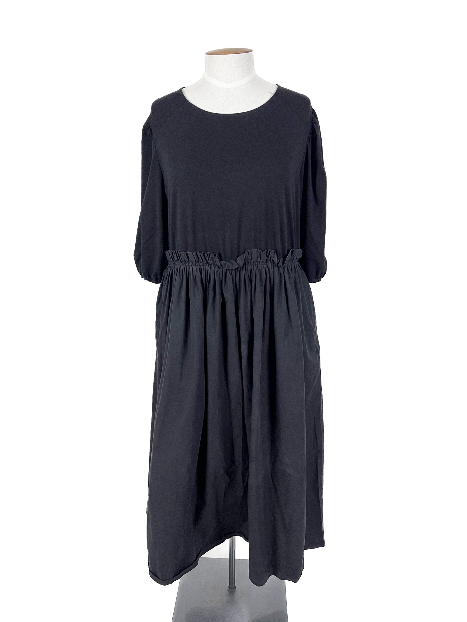 Isla-Maree - Black Midi Dress (Size XXXL)