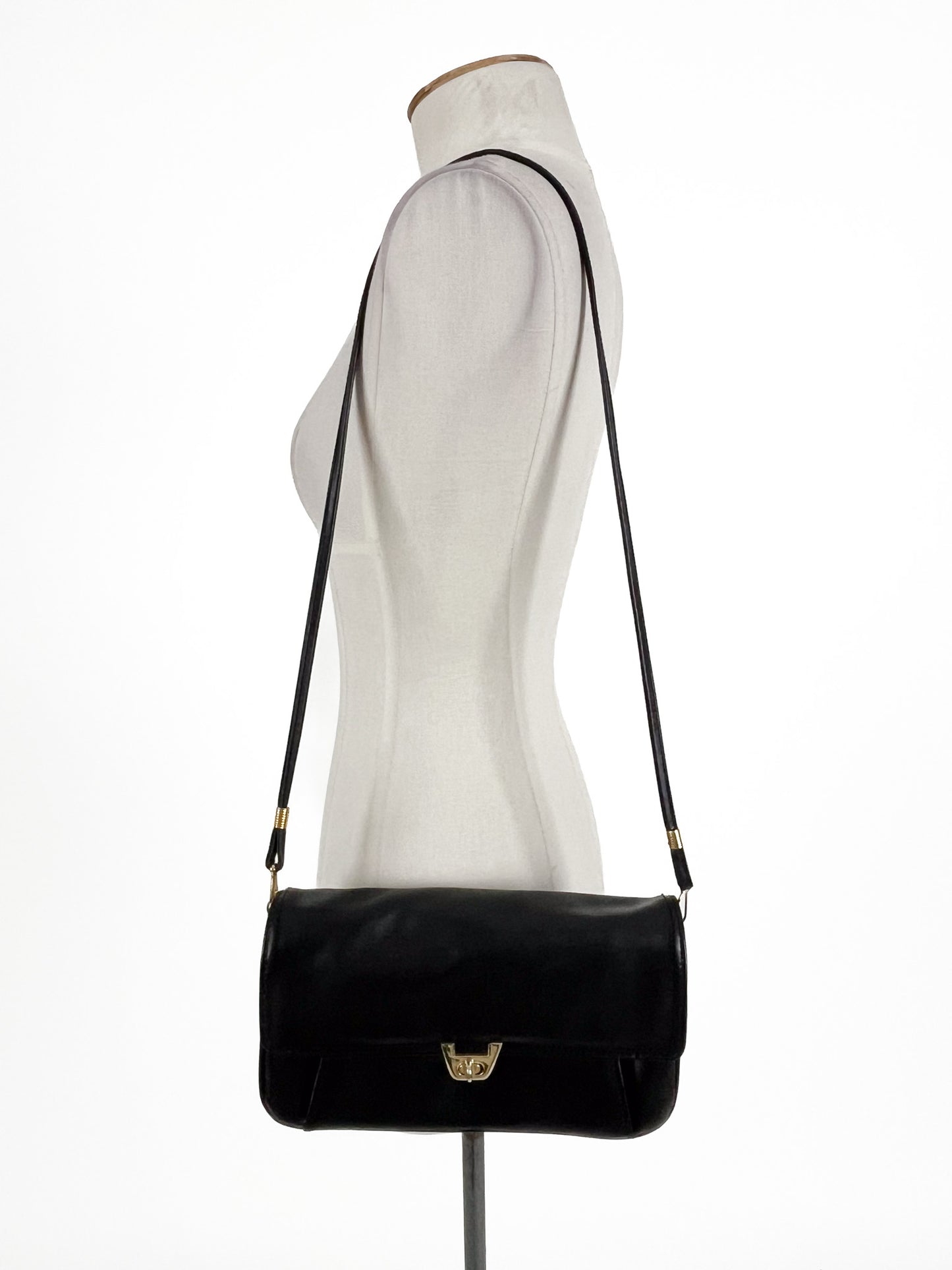 Gold Crest | Black Accessory | Size OS