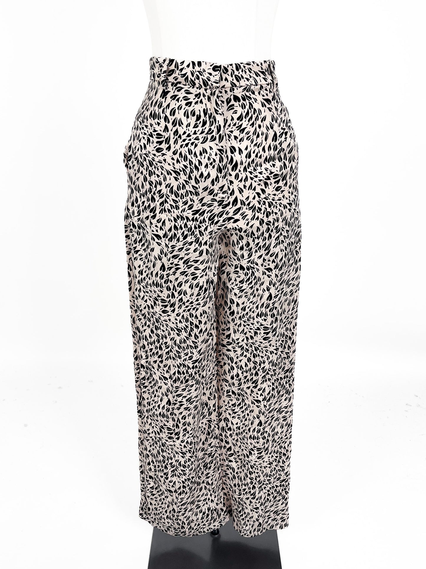 Kookai | Beige Straight fit Pants | Size 6
