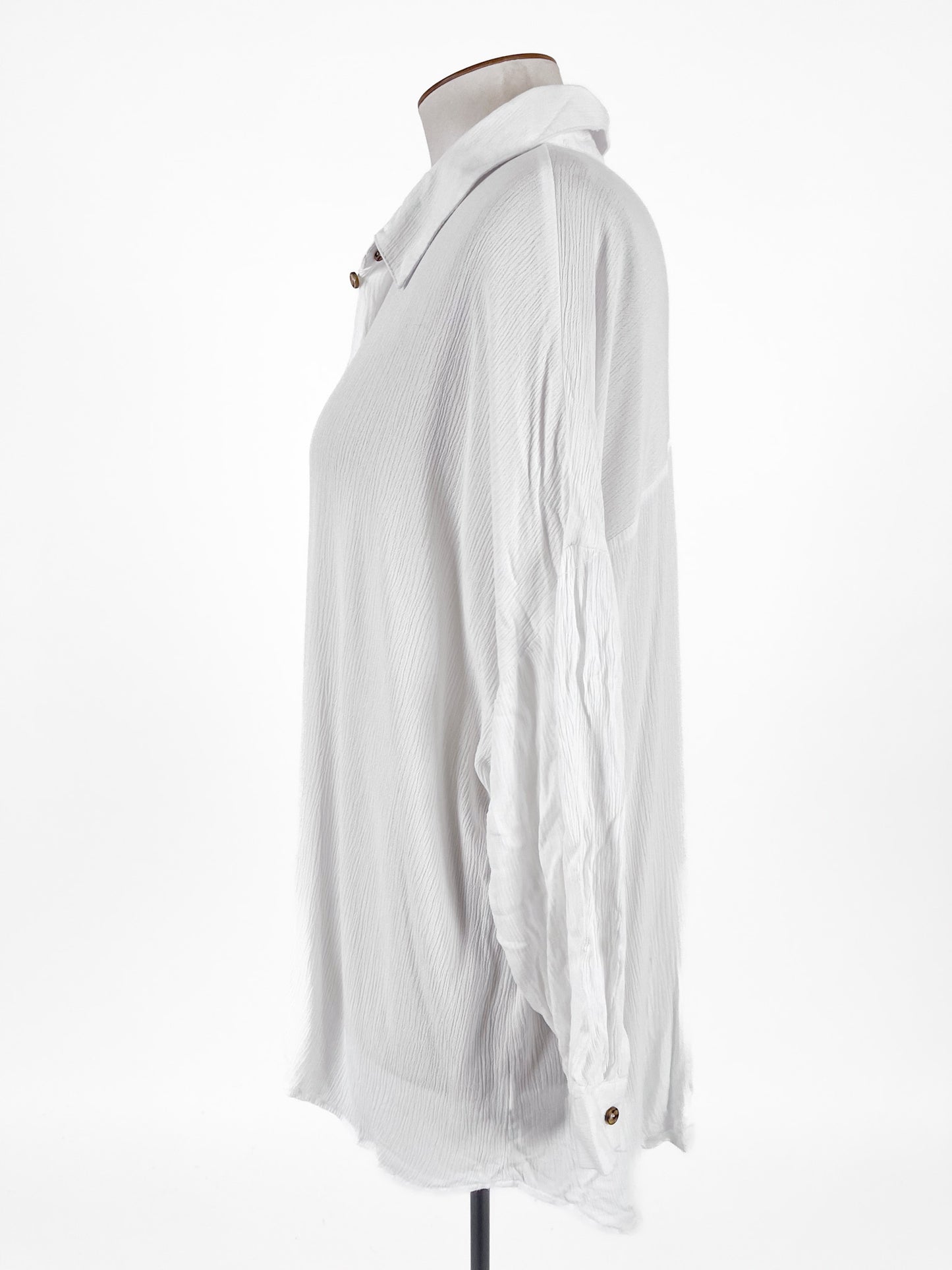 Isobelle | White Casual/Workwear Top | Size 22
