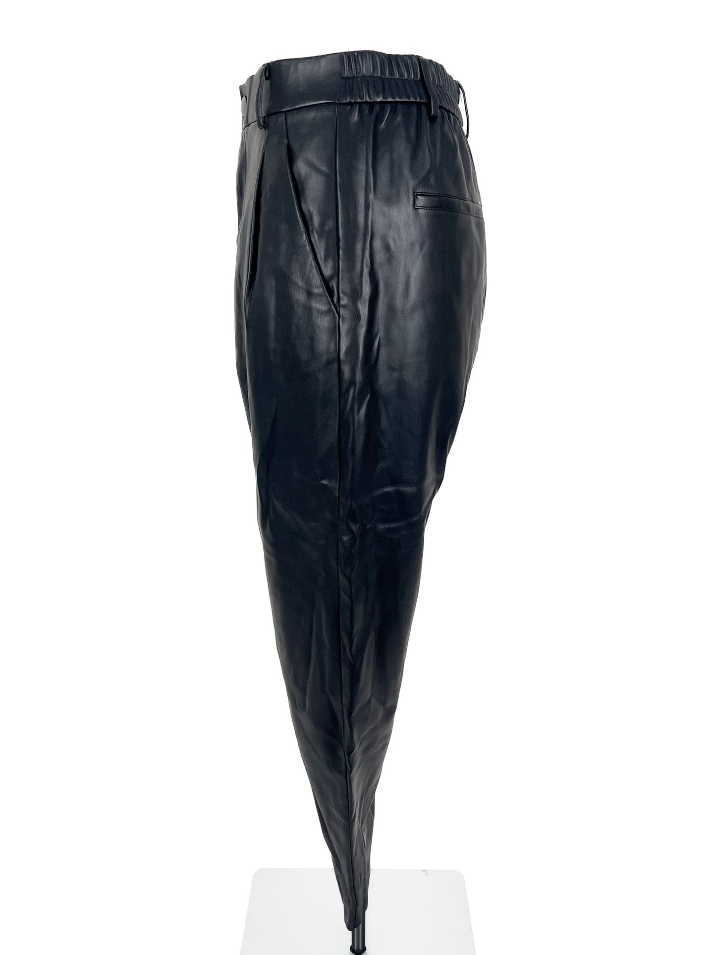 Zara | Black Straight fit Pants | Size L