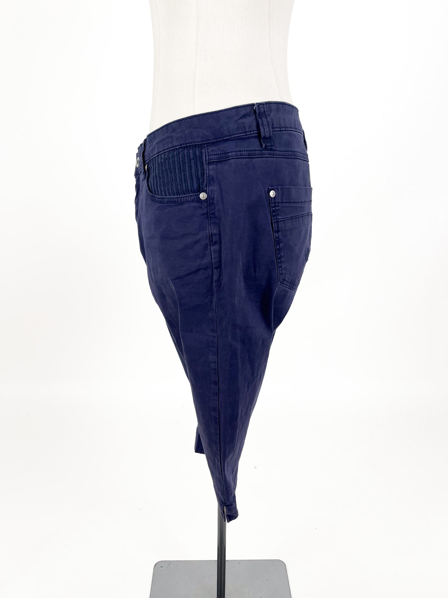 Loobie's Story - Navy Shorts (Size 16)