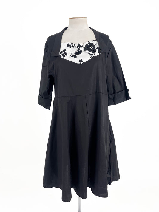 iHot | Black Cocktail Dress | Size 26