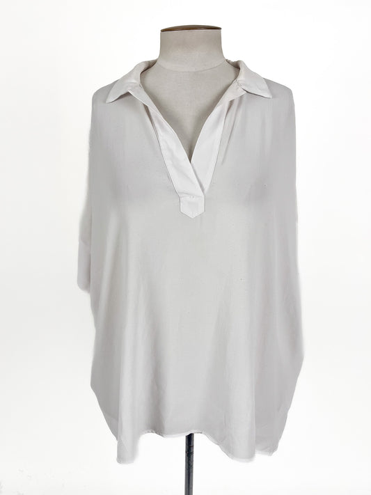 Pretty Basic - Augustine | White Casual/Workwear Top | Size M/L