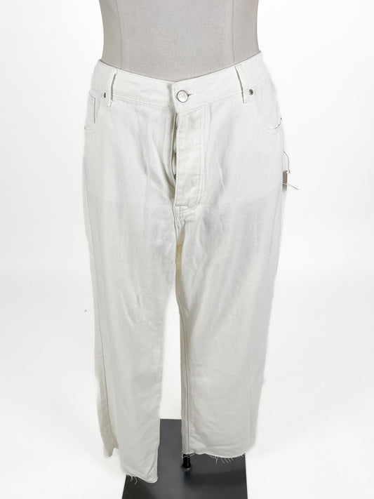 Calli | White Casual Jeans | Size 18