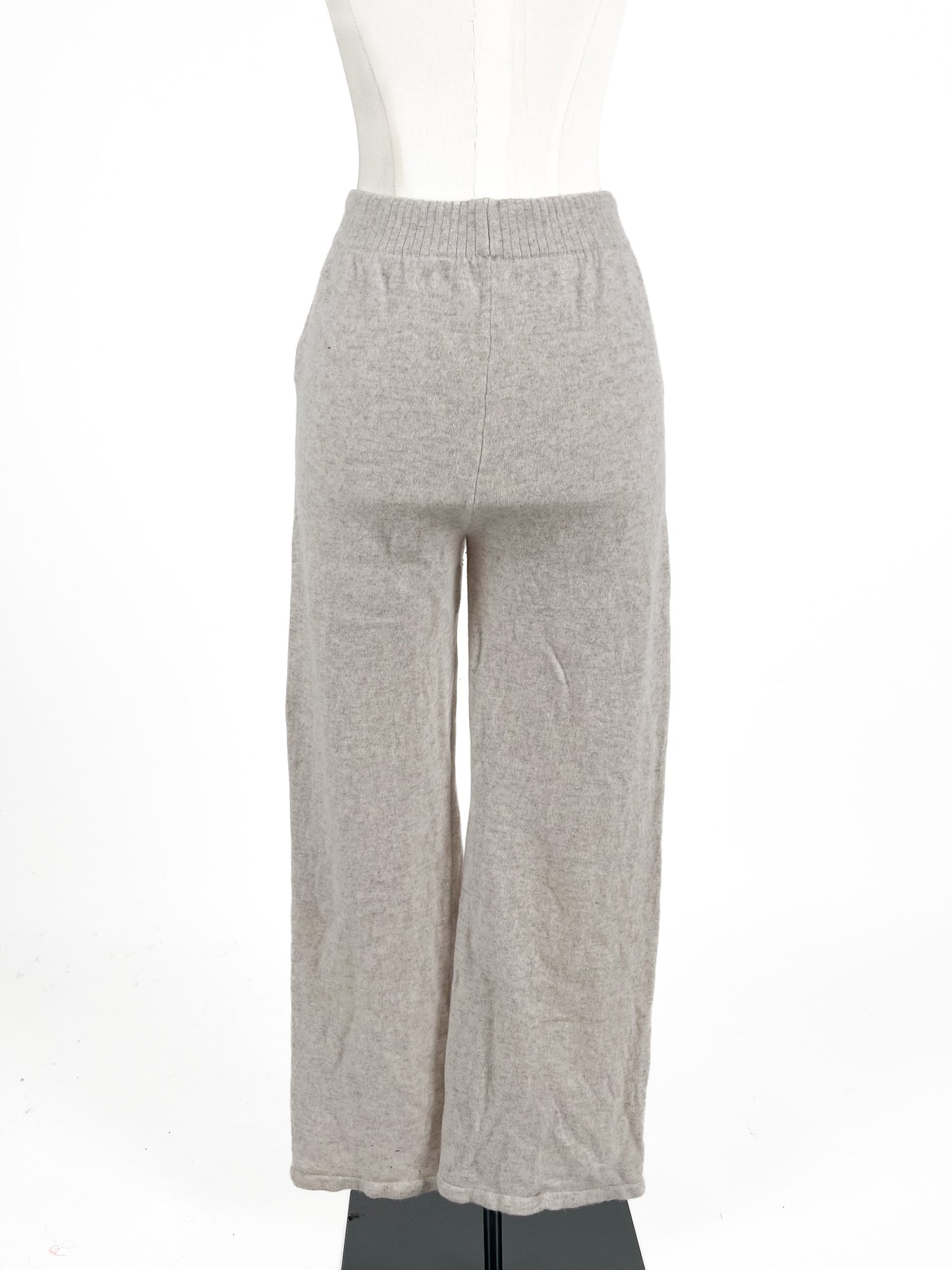 Loens Veione | Beige Straight fit Pants | Size S