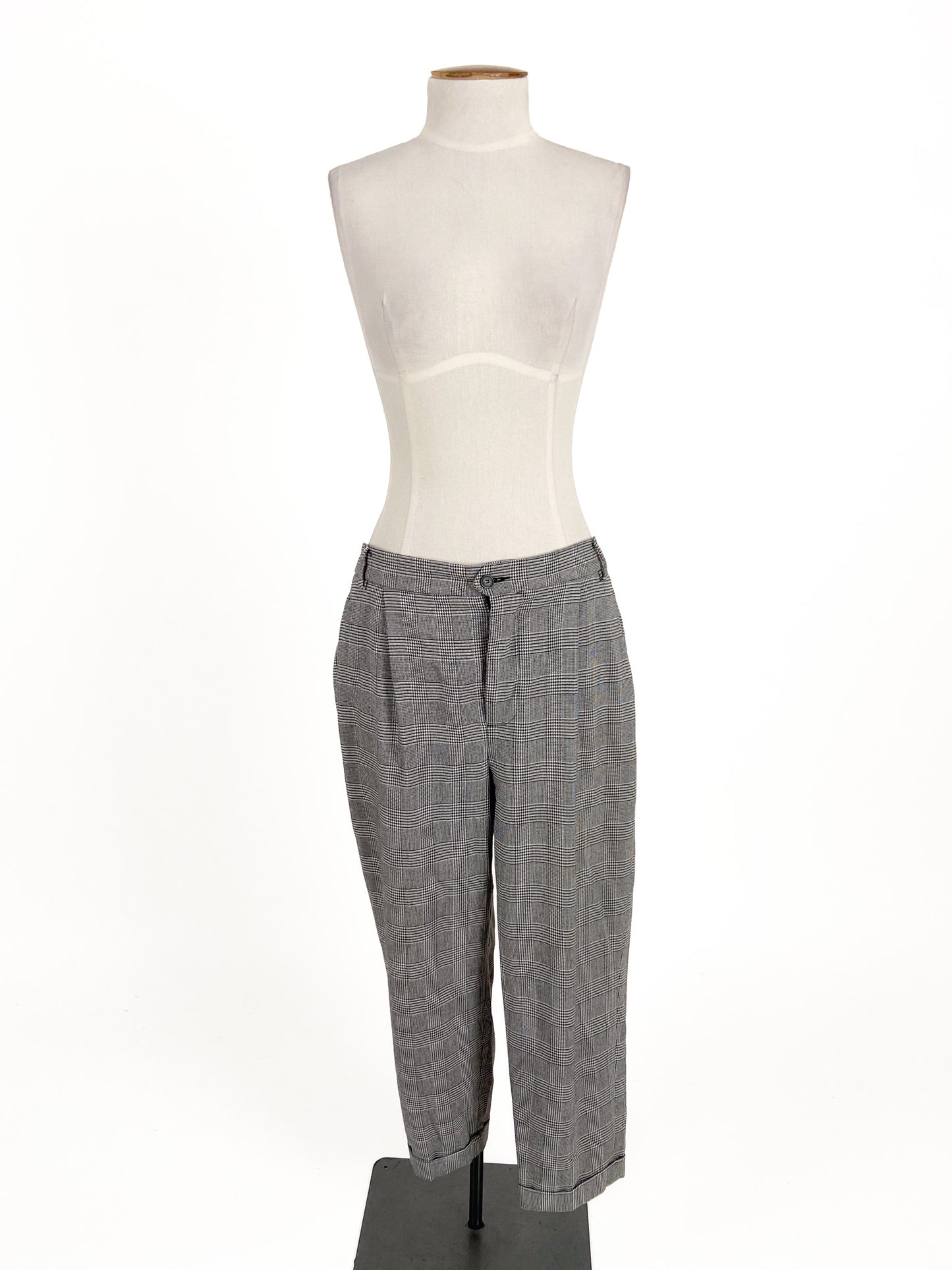 Zara | Grey Low waisted Straight fit Pants | Size S