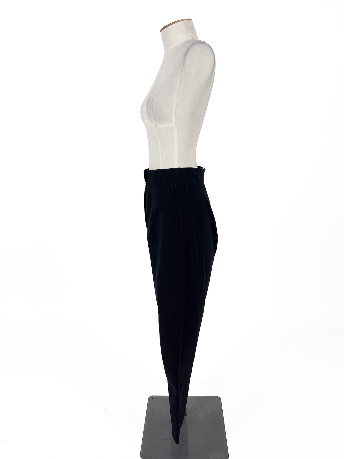 Zara | Black High waisted Straight fit Pants | Size S