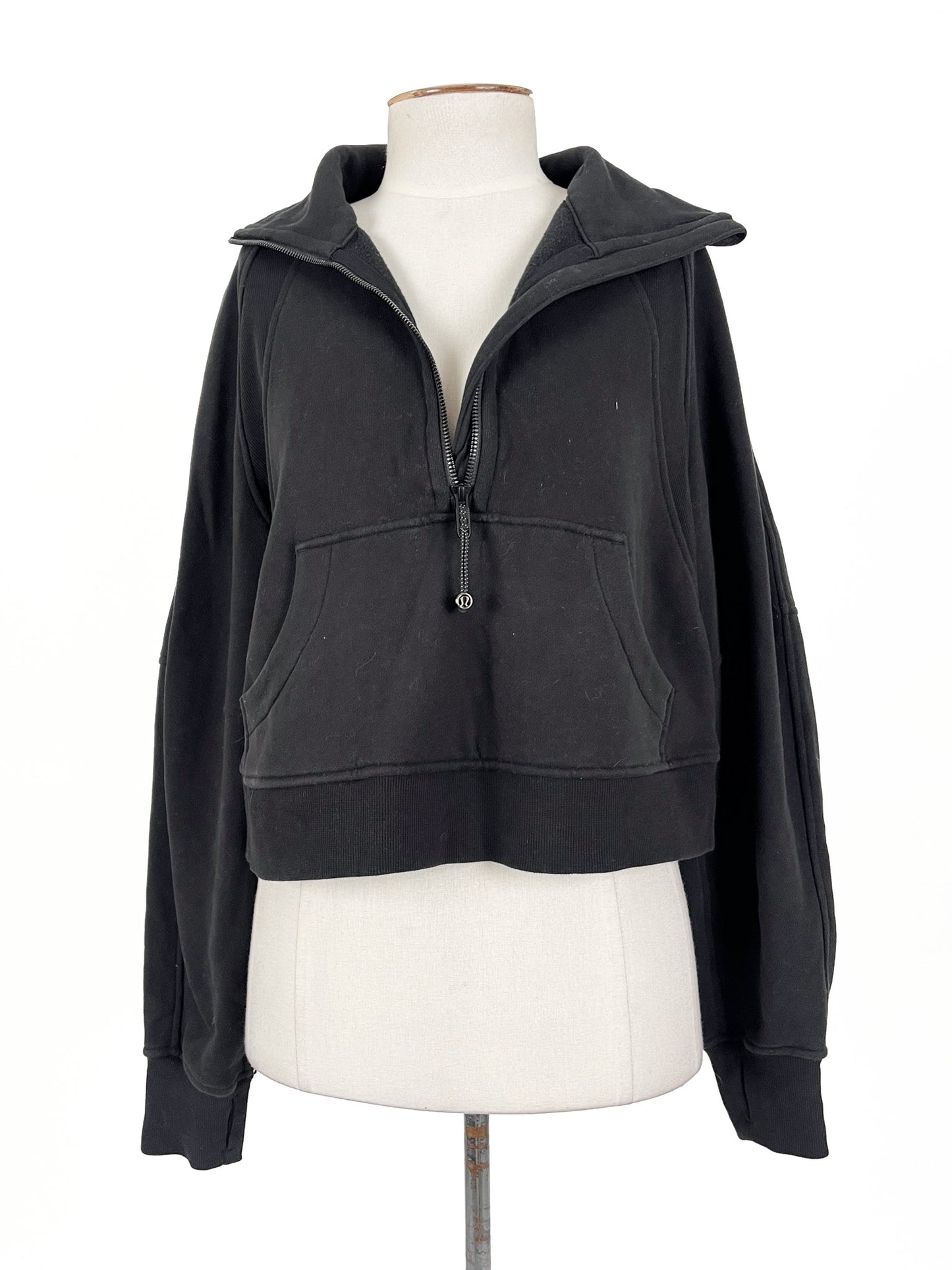 Lululemon | Black Casual Jumper | Size XS/S