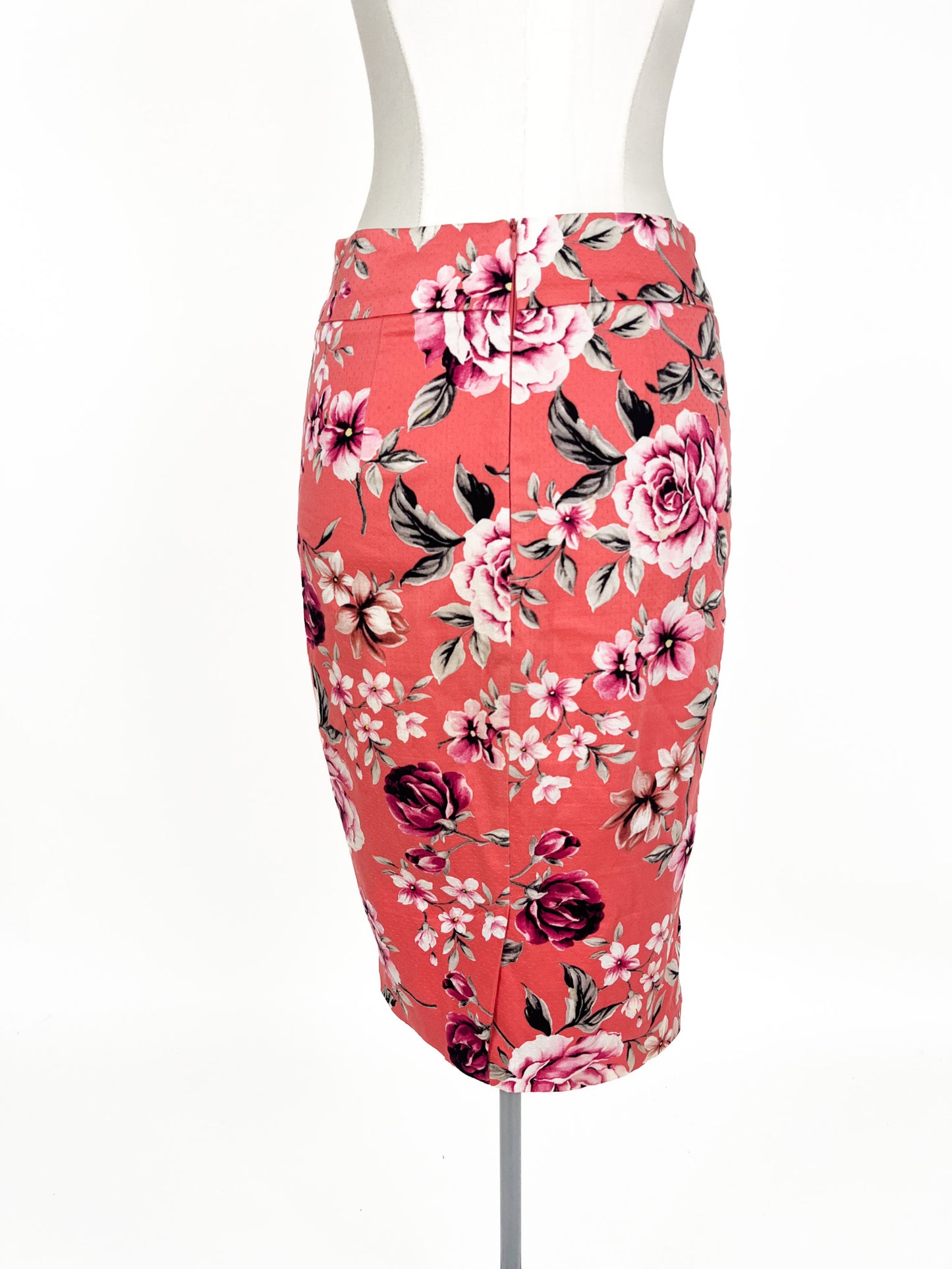 Review | Pink Skirt | Size 6