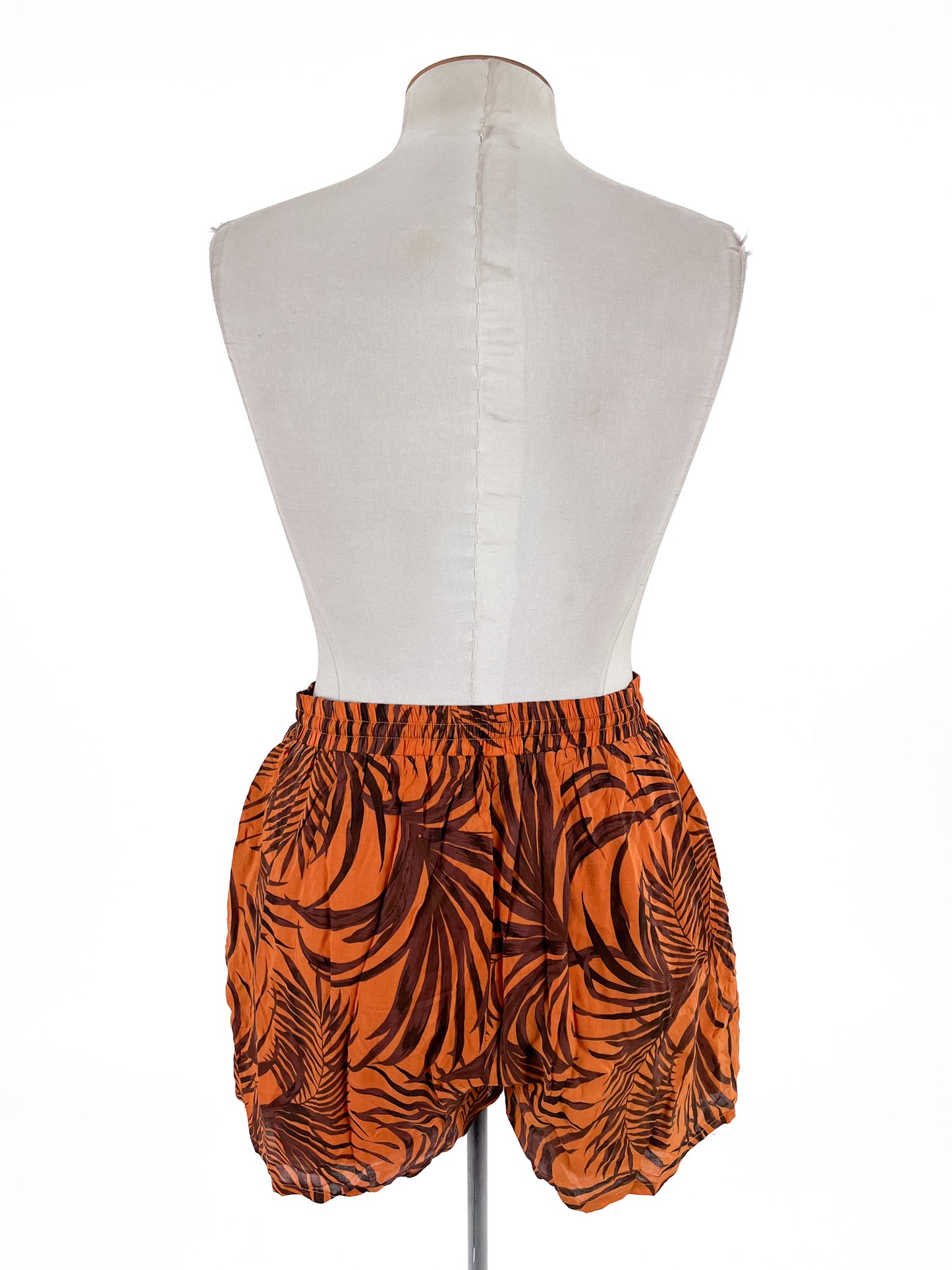 Mink Pink | Orange Casual Shorts | Size L
