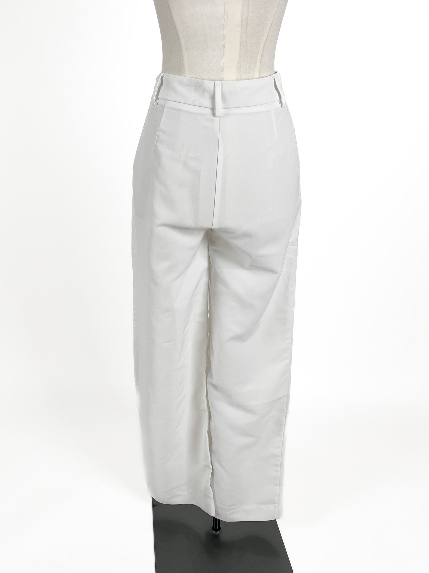 First Muse | White High waisted Wide leg Pants | Size XS