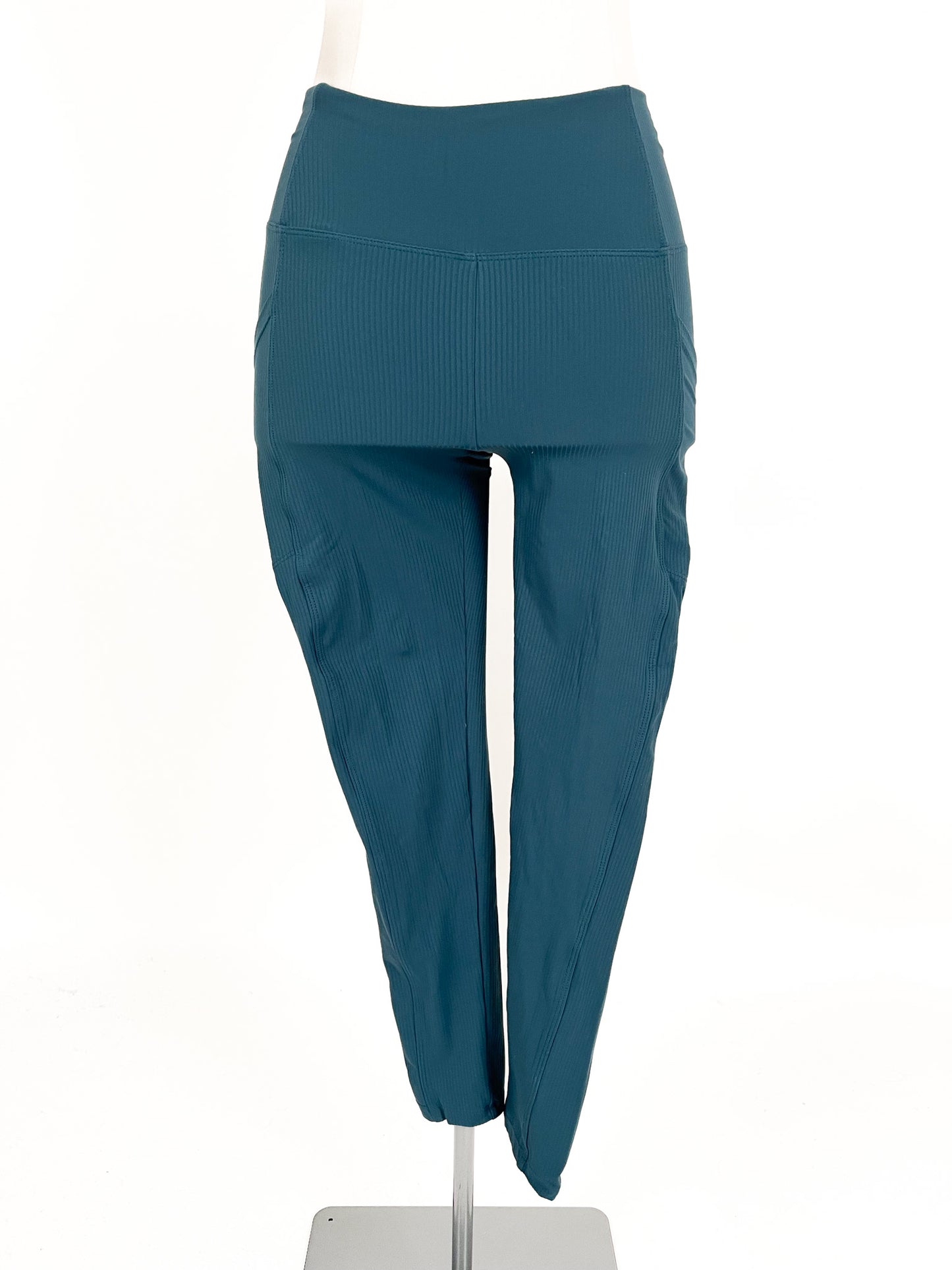 Rock Wear | Green Activewear Bottom | Size 8
