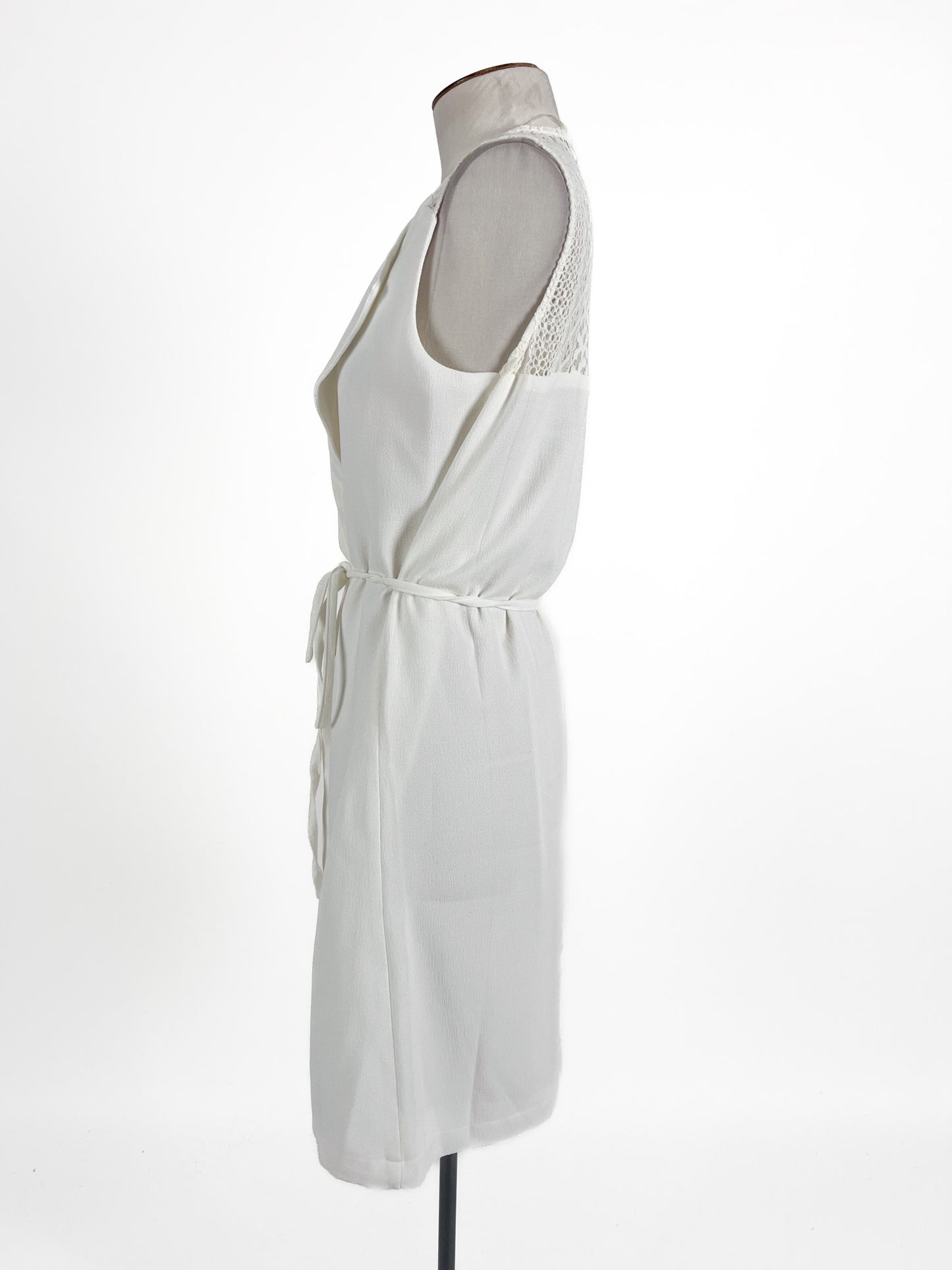 Dotti | White Casual/Cocktail Dress | Size 8