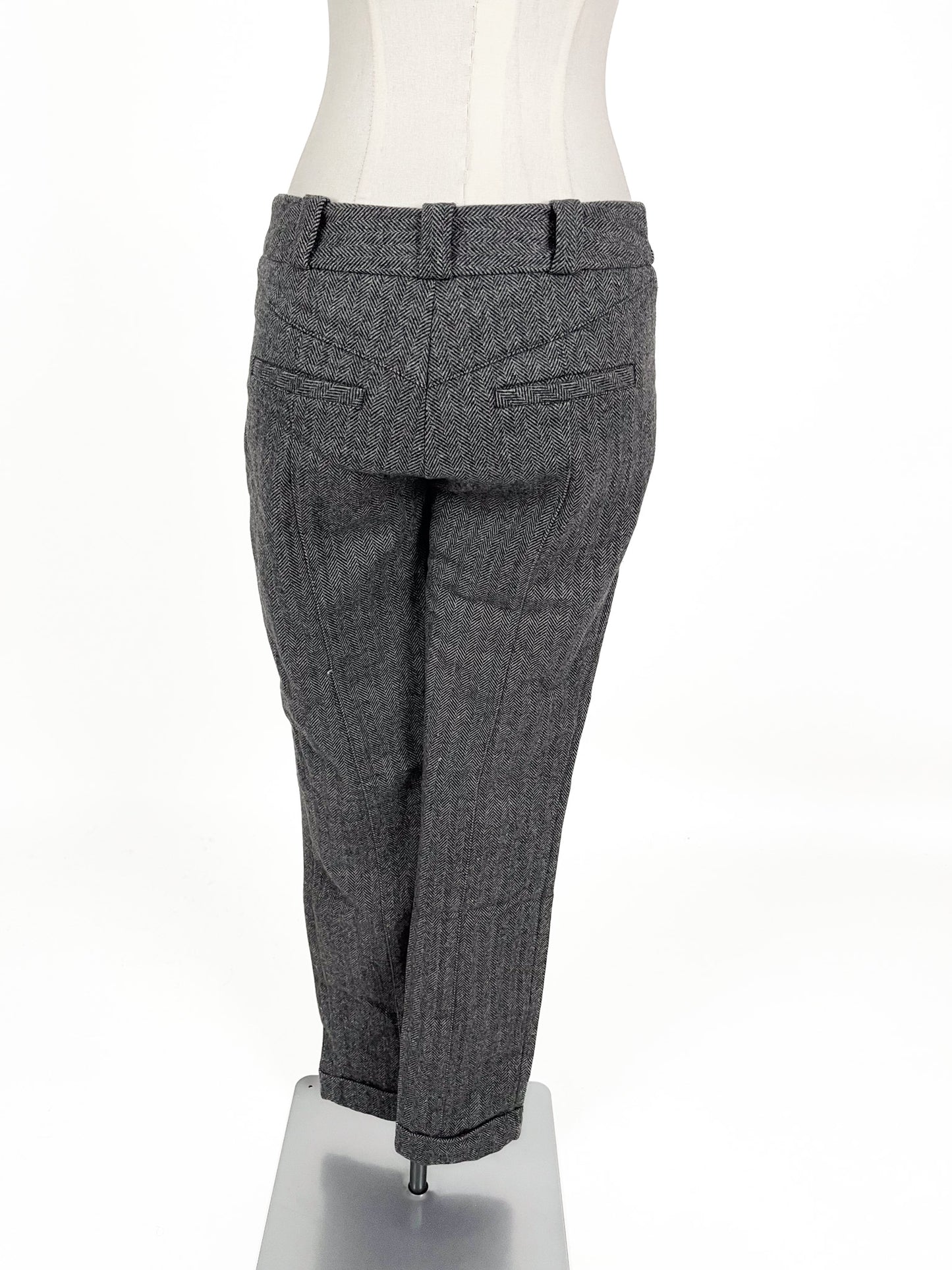 CUE | Grey Straight fit Pants | Size 6