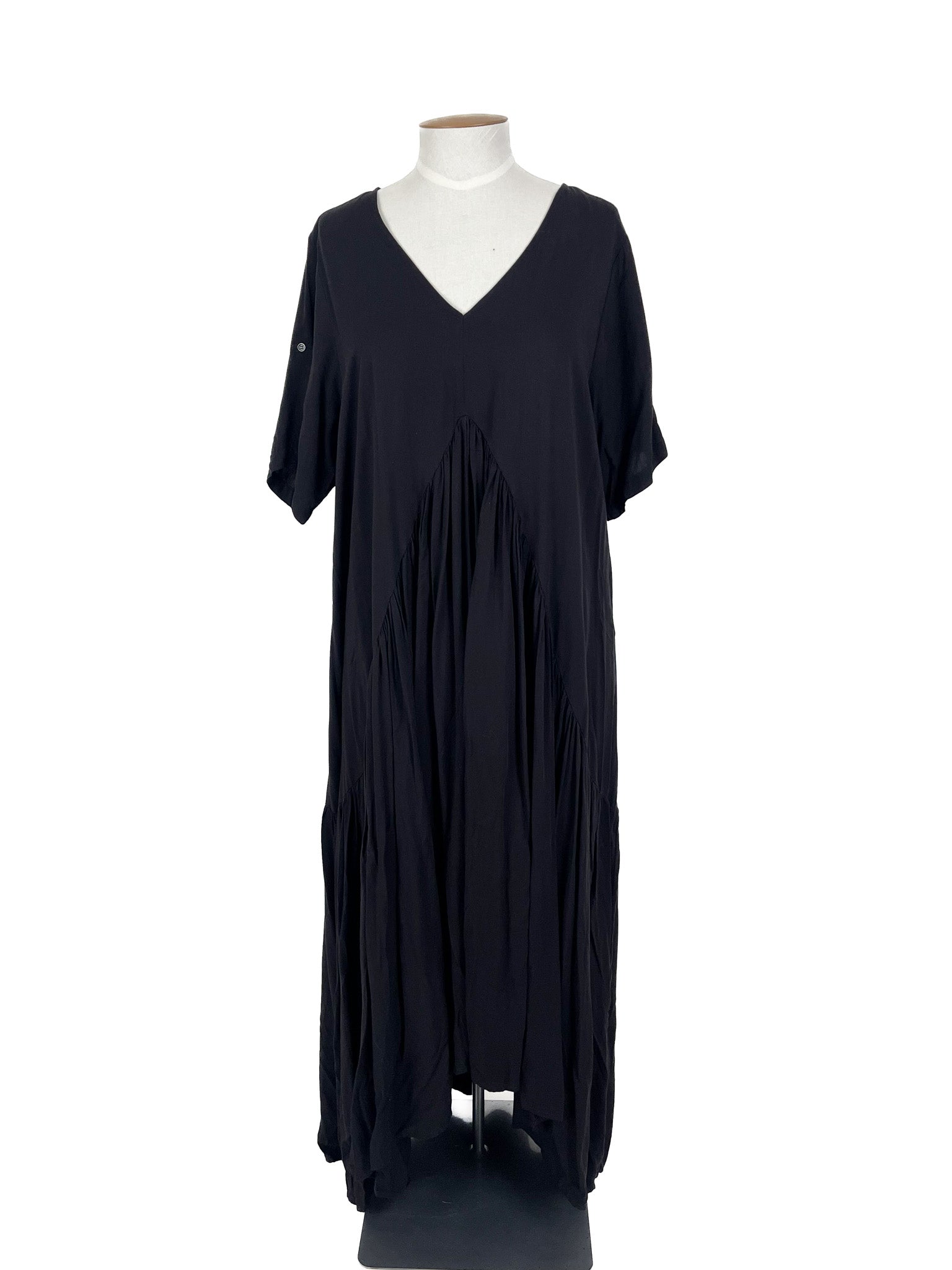 PQ Collection - Black Maxi Dress (Size L)